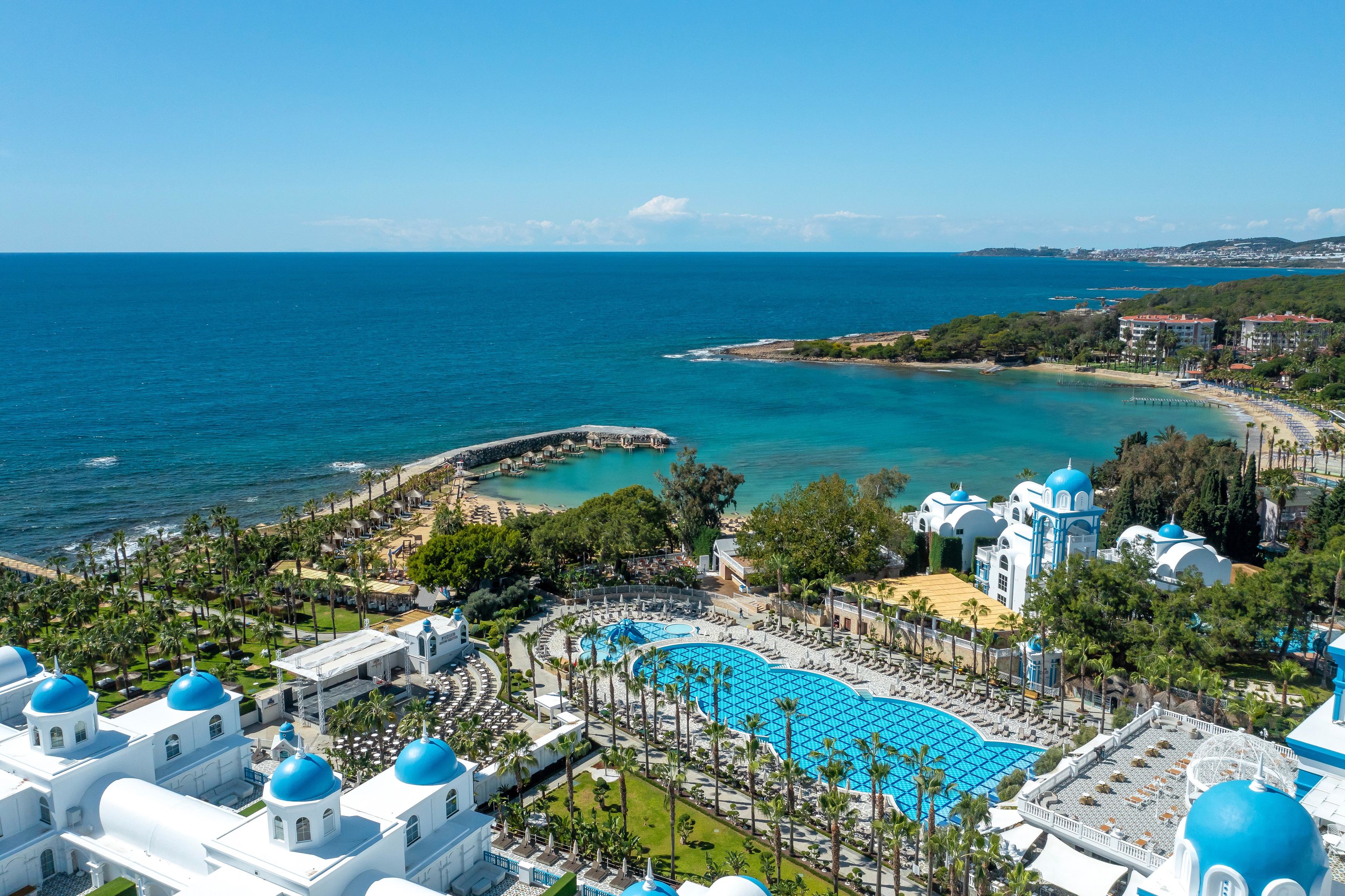 RUBI PLATINIUM SPA RESORT-SUITES