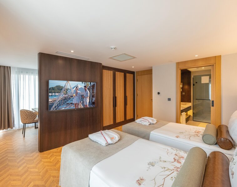 SHERWOOD EXCLUSIVE KEMER