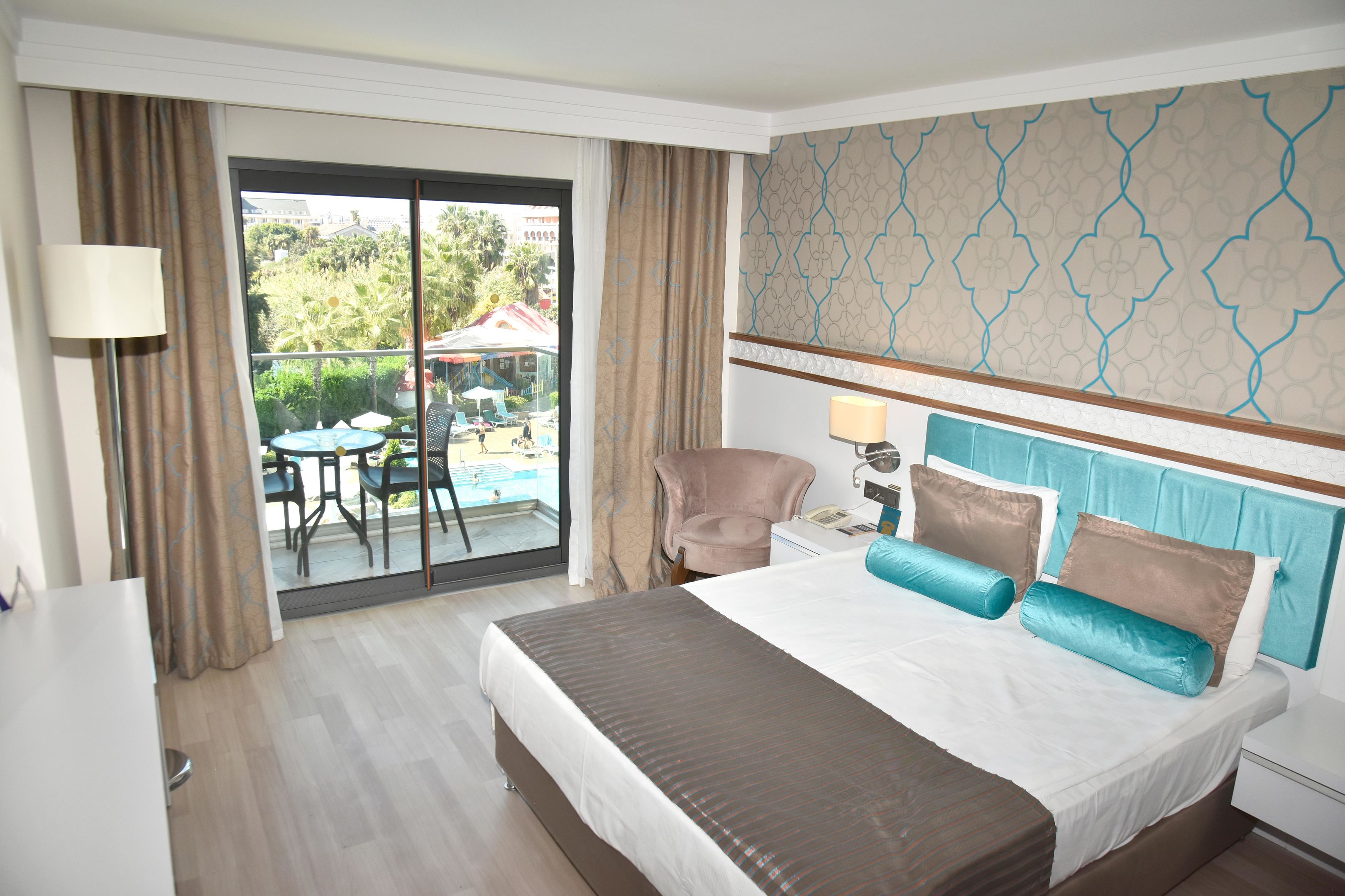 LUNA BLANCA RESORT-SPA