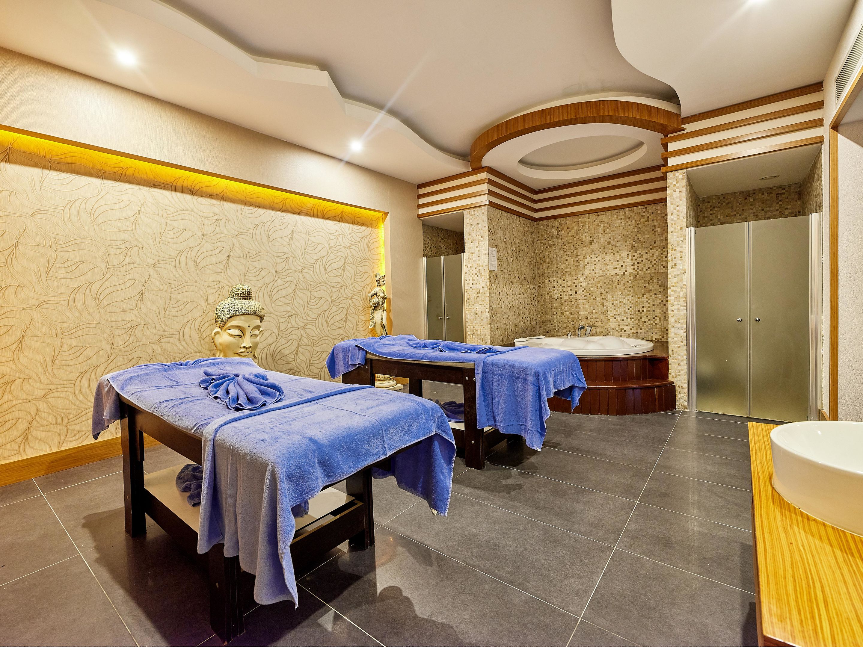 LUNA BLANCA RESORT-SPA