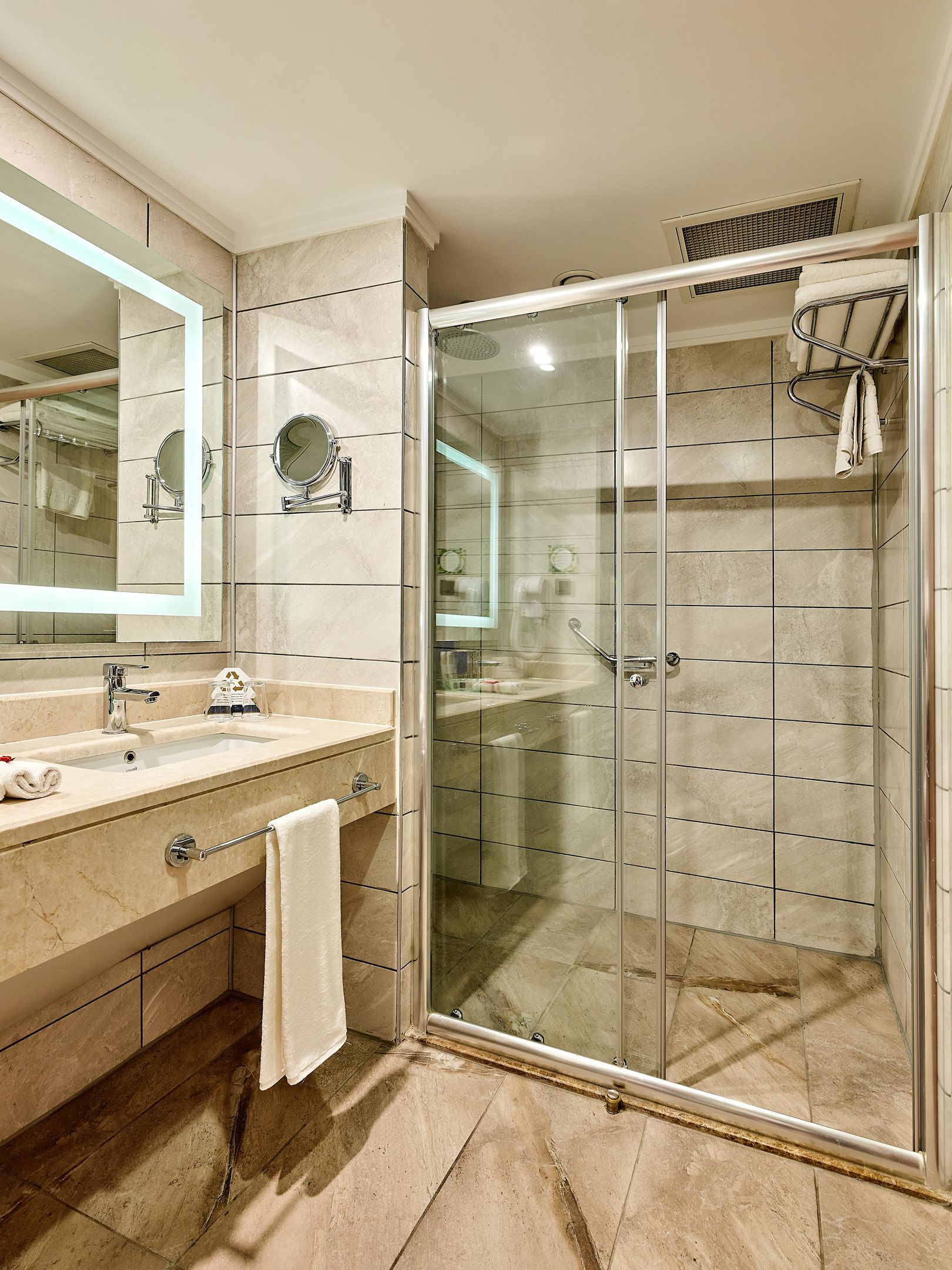 LUNA BLANCA RESORT-SPA