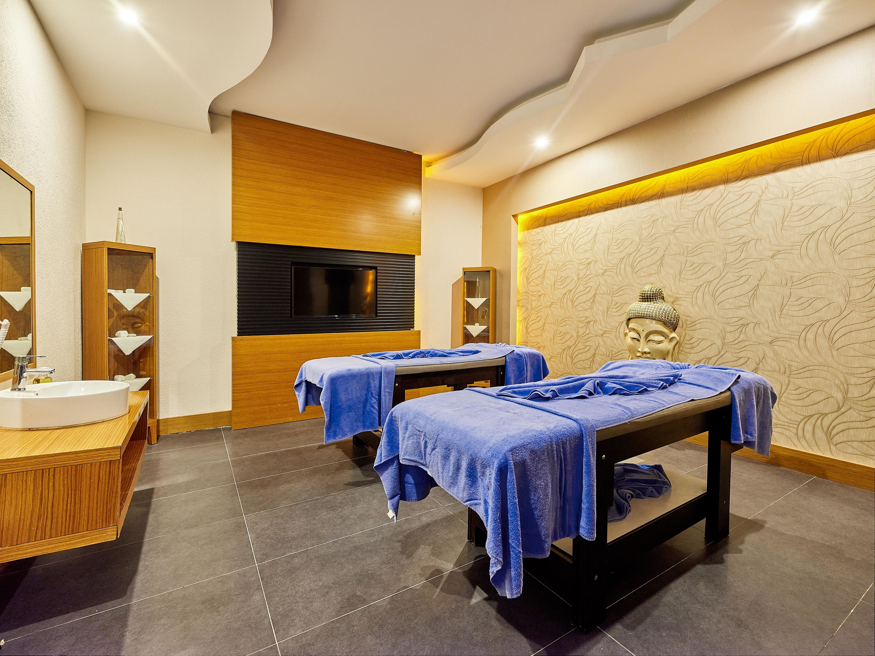LUNA BLANCA RESORT-SPA