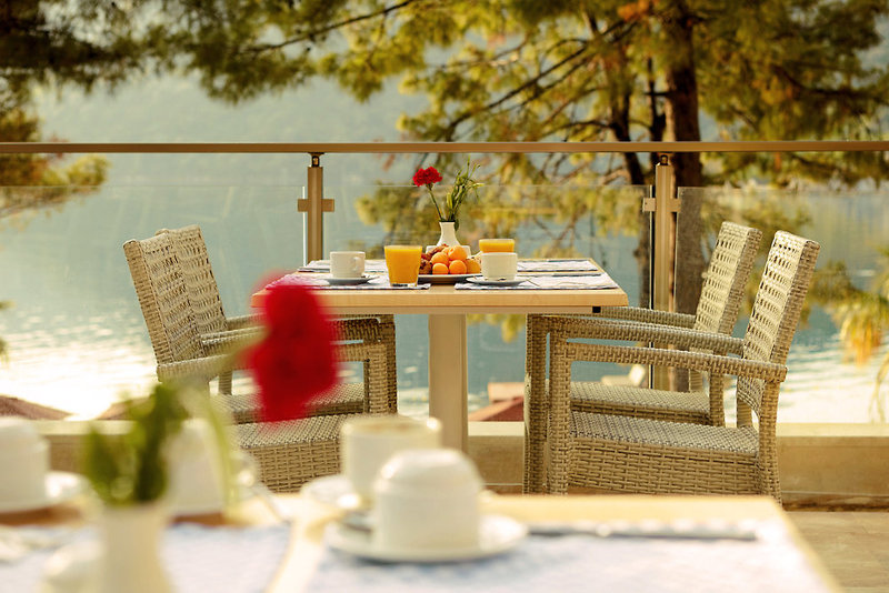 ORKA LOTUS BEACH