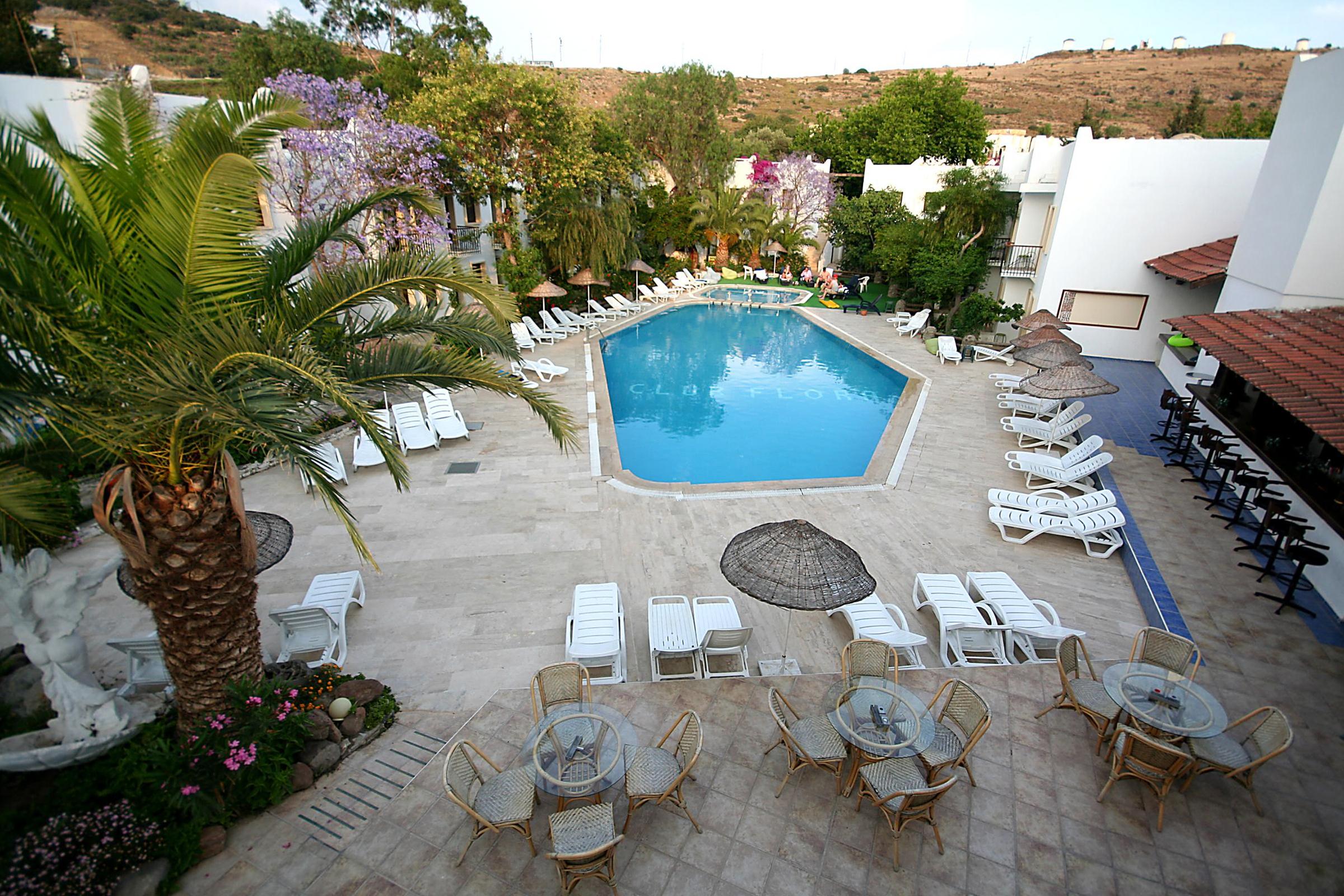 FLORA HOTEL