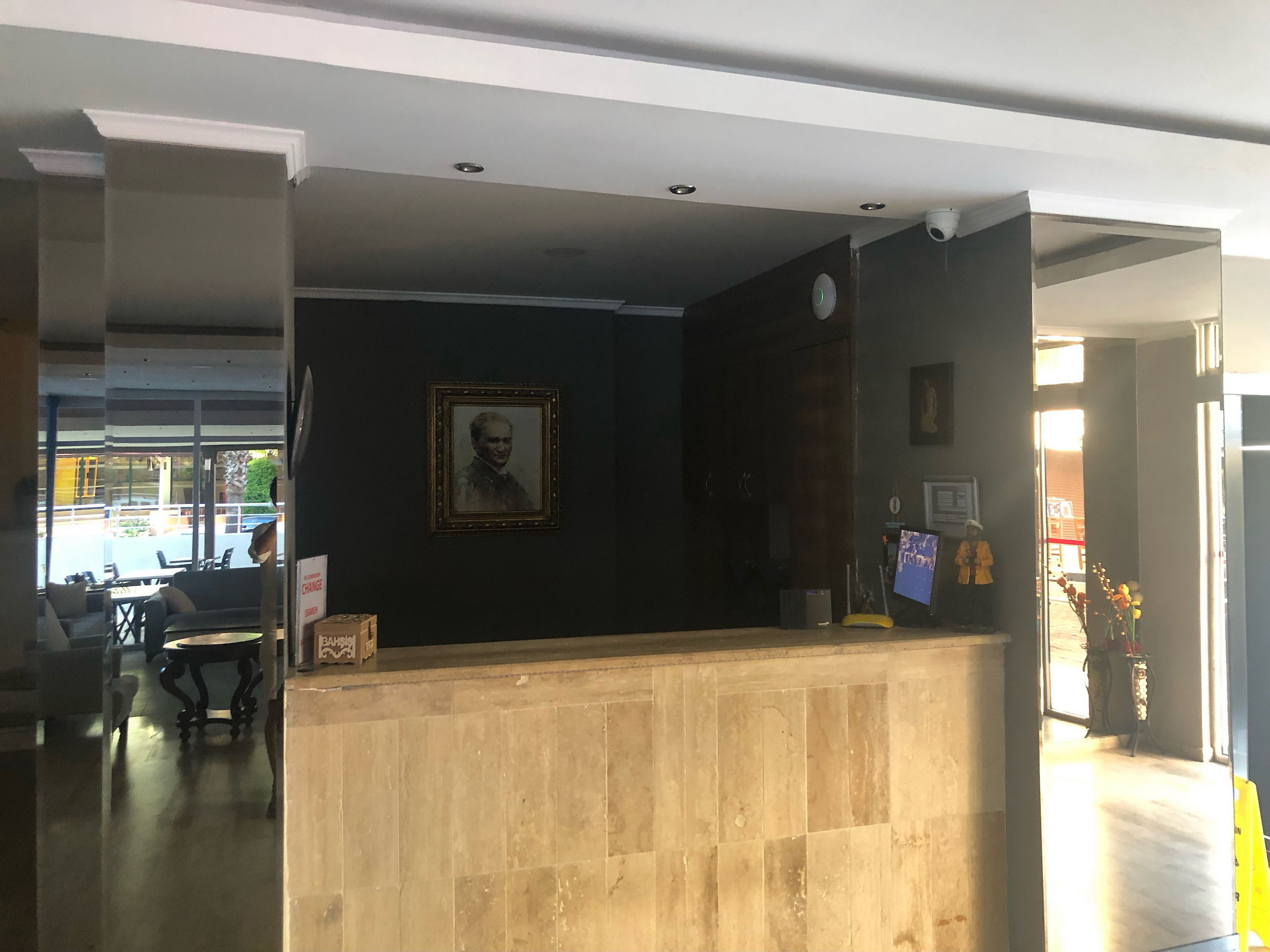 ASTORIA LIFE HOTEL