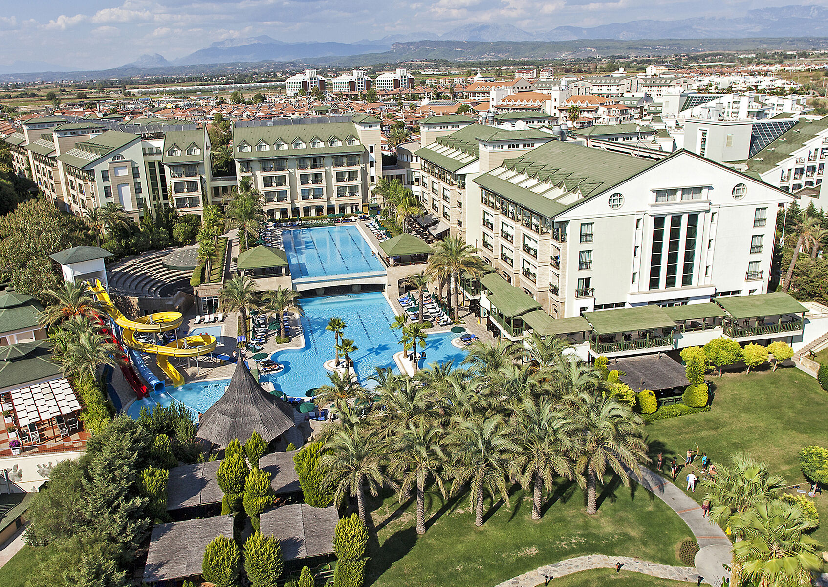 DOBEDAN BEACH RESORT COMFORT