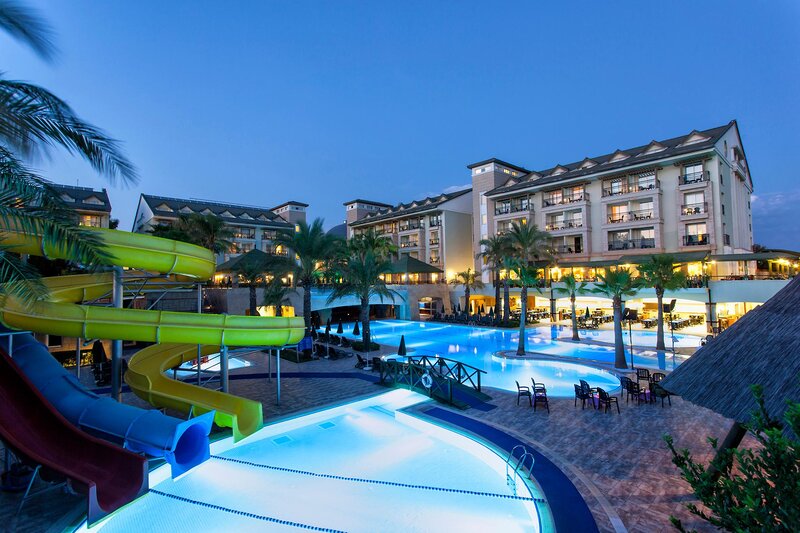 DOBEDAN BEACH RESORT COMFORT