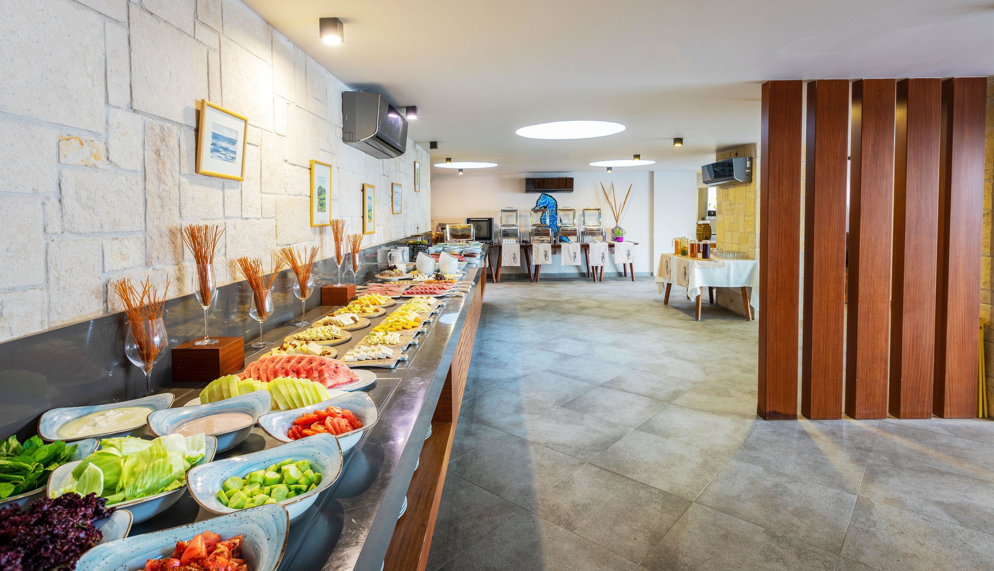 SENSES HOTEL 14+