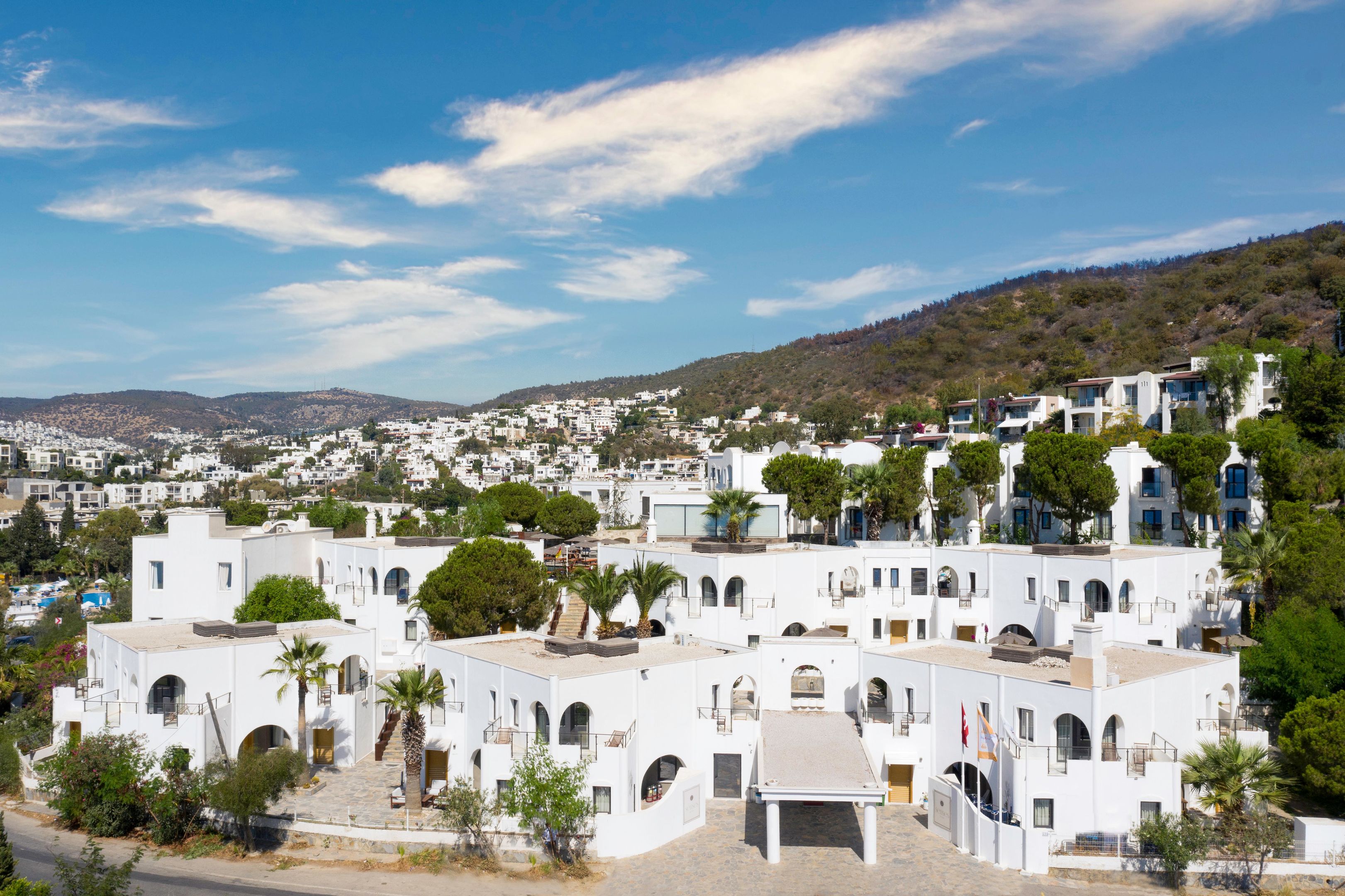SENSES HOTEL 14+