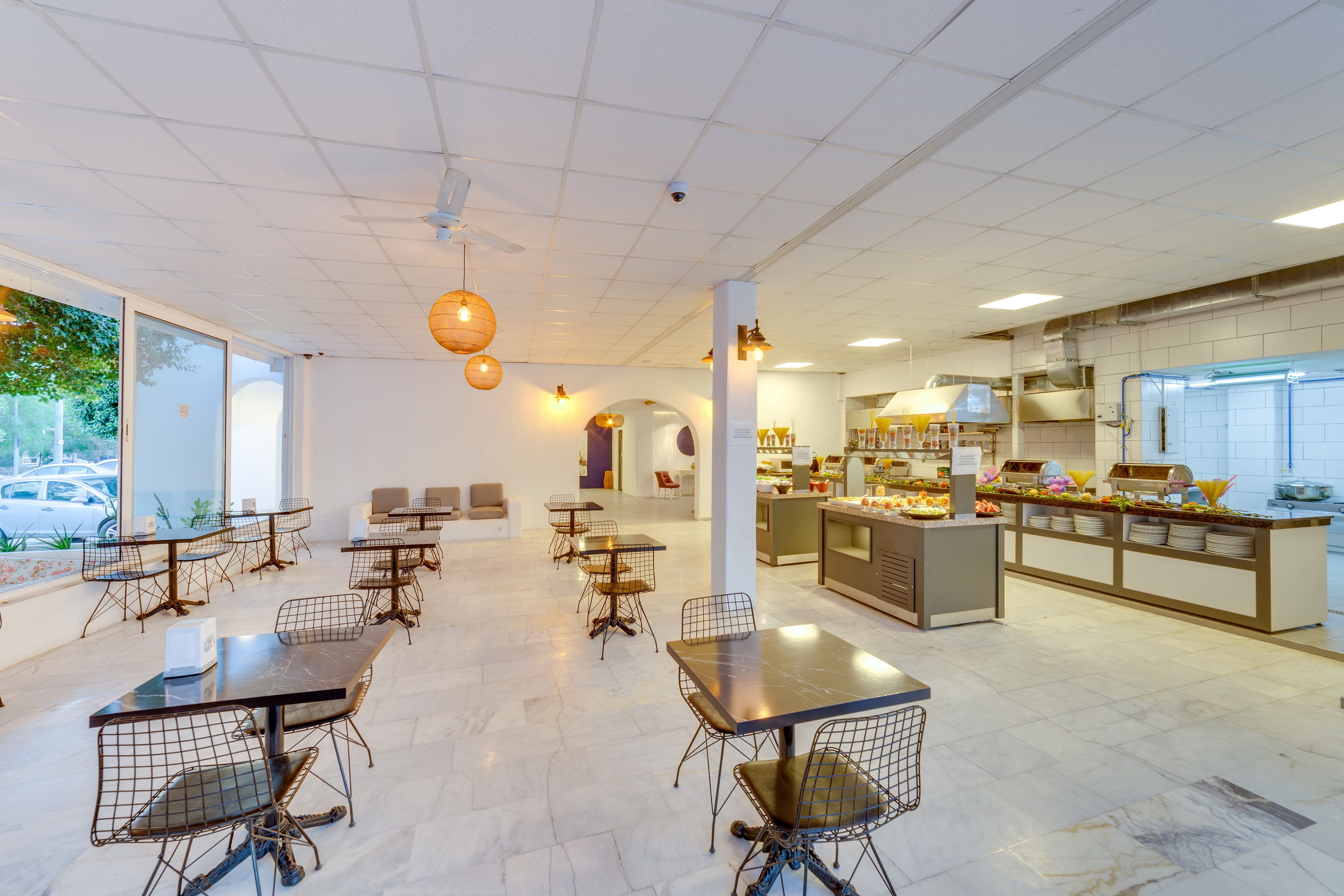 THE HELLO HOTEL