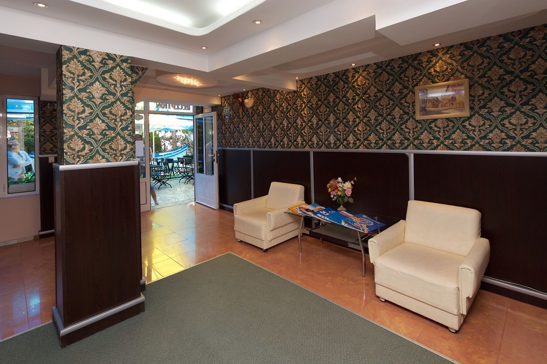 FAMILY HOTEL ELVIRA