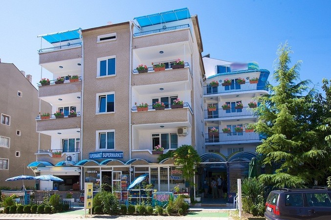 FAMILY HOTEL ELVIRA