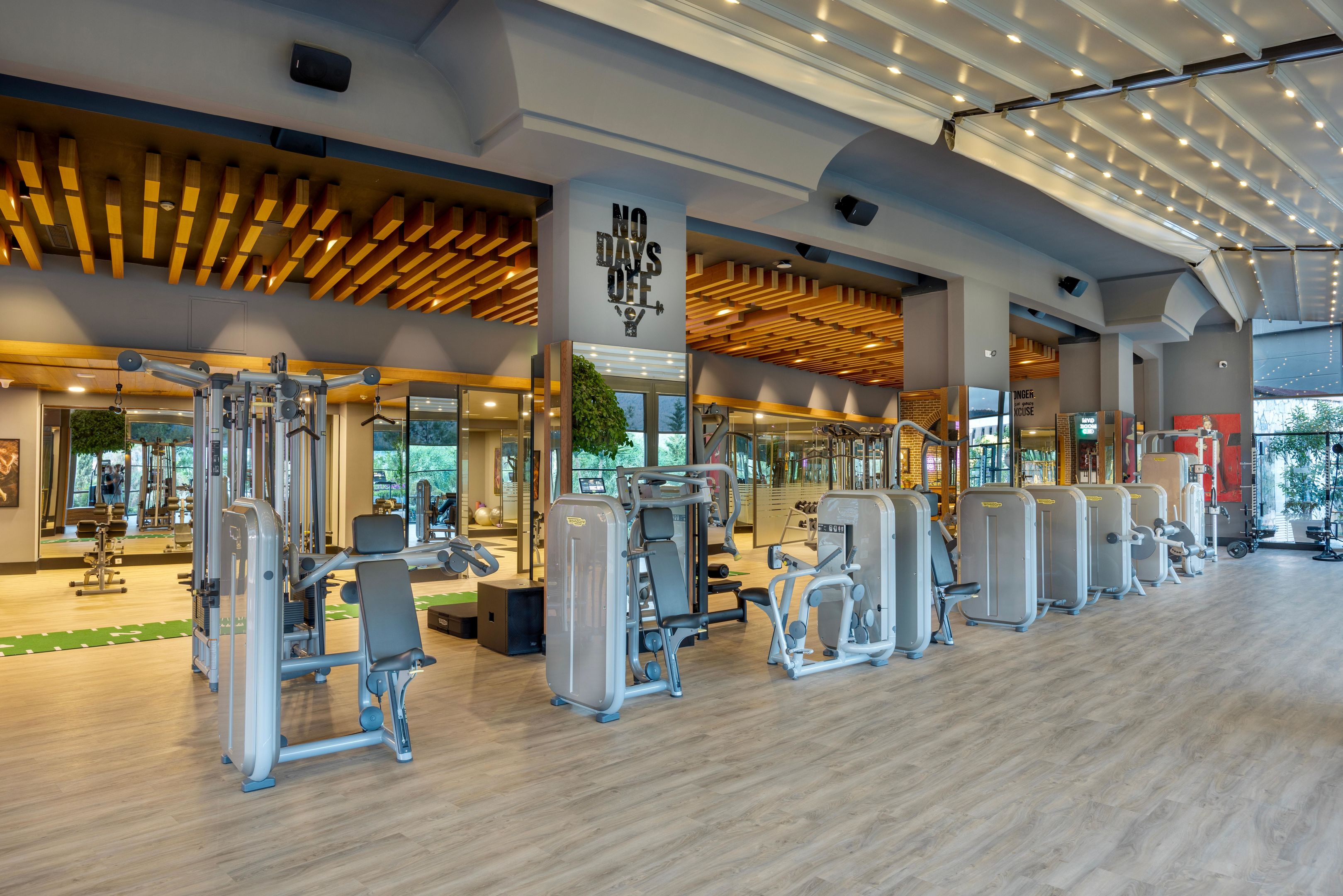 TITANIC LUXURY COLLECTION BODRUM