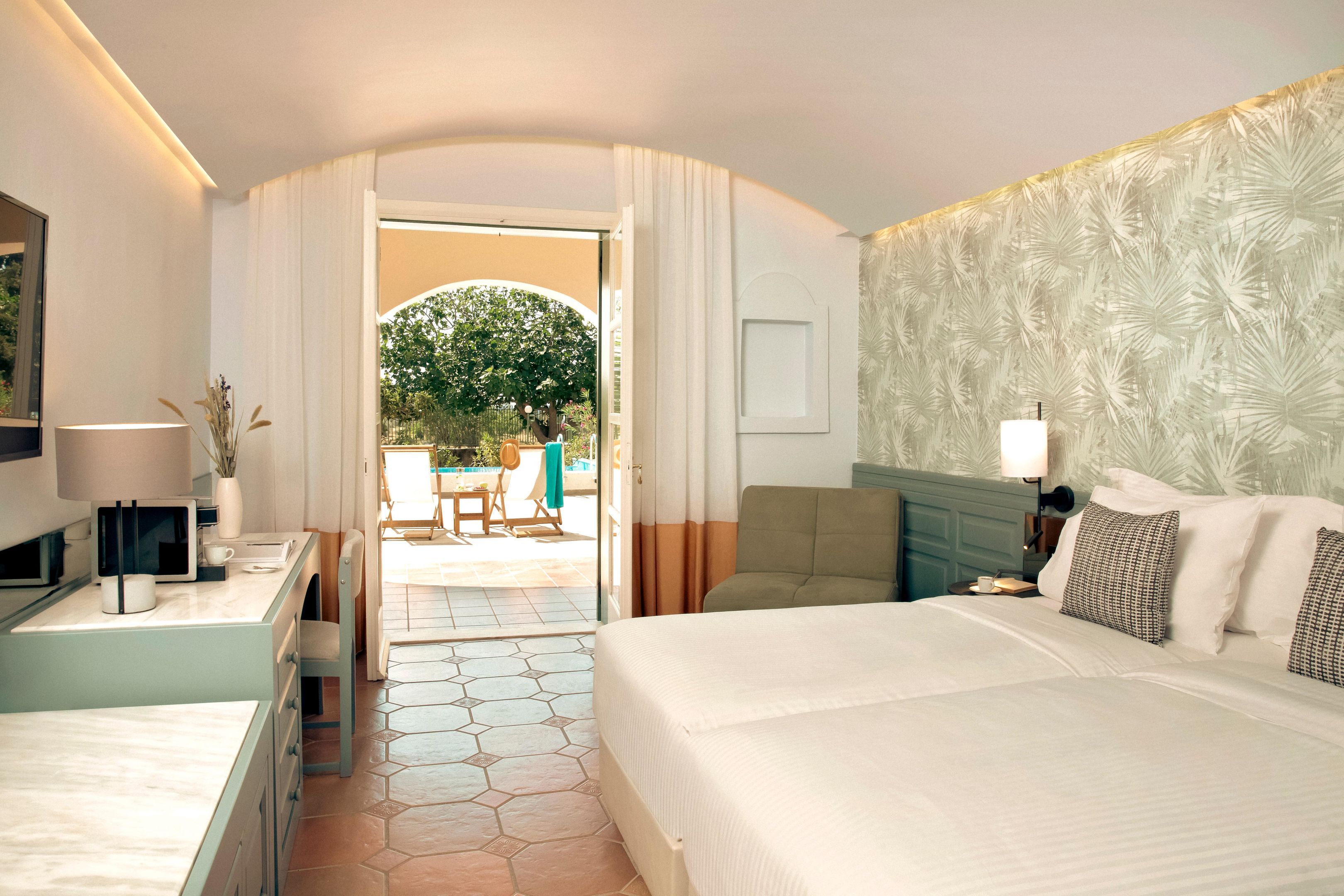 ERETRIA HOTEL - SPA RESORT