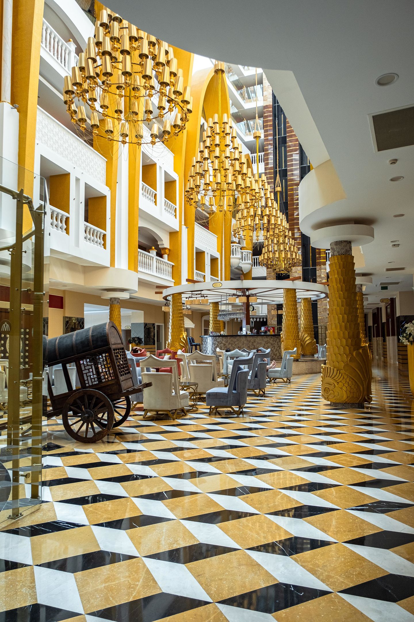 GRANADA LUXURY OKURCALAR
