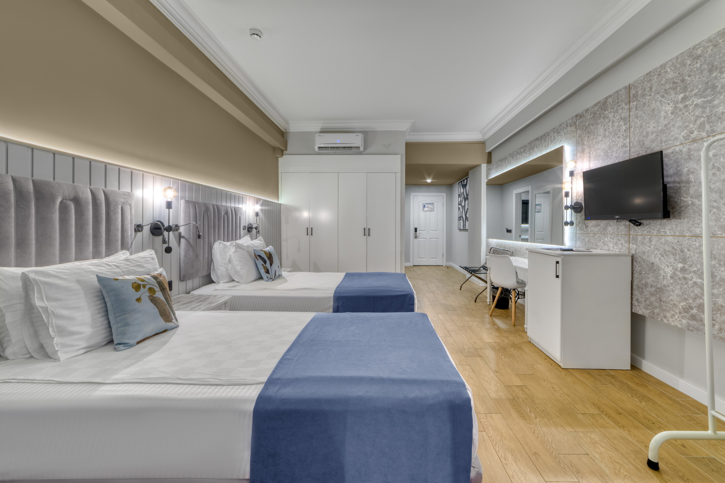 SEVEN SEAS PALMERAS BAY