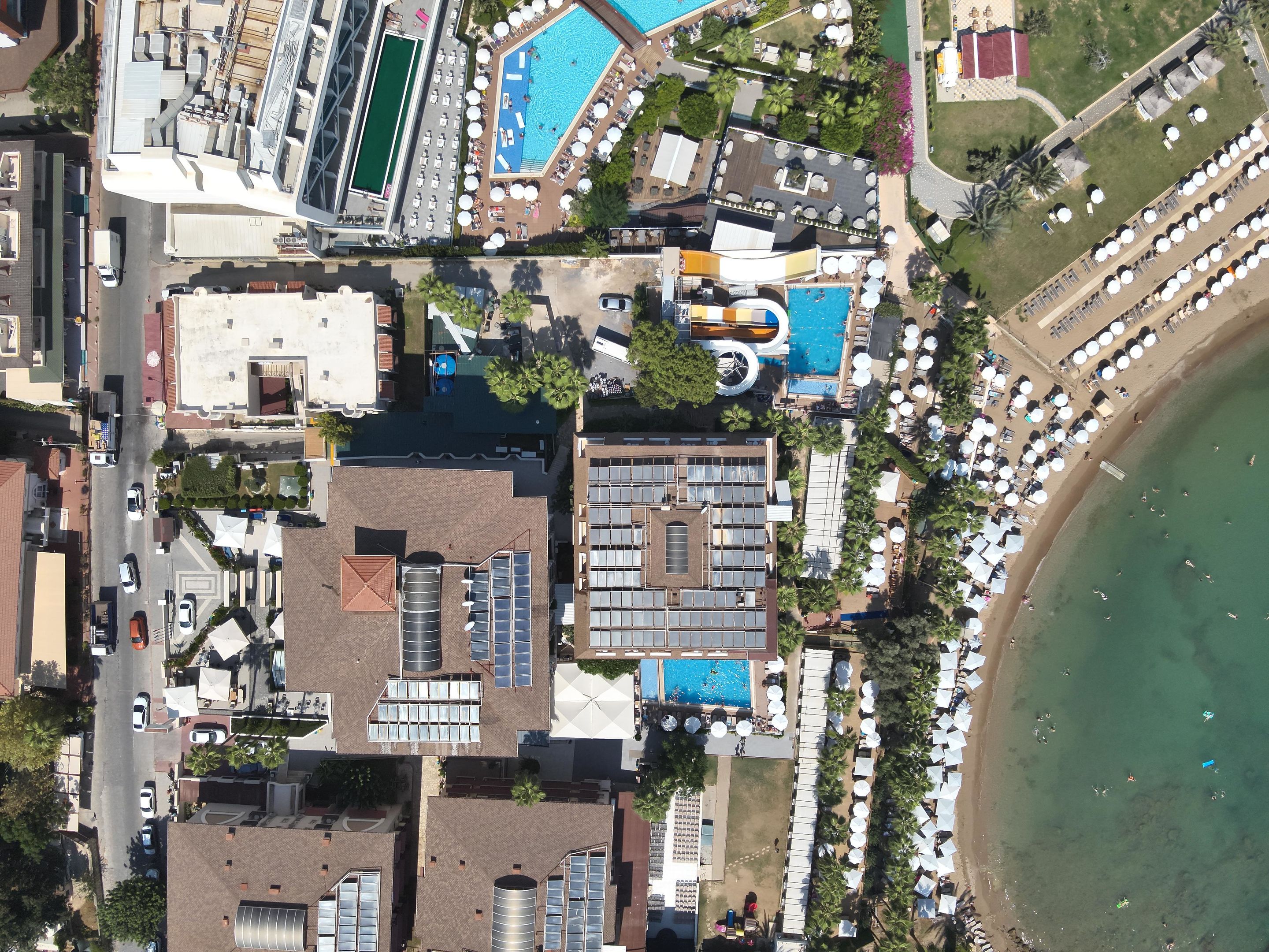 EOS BEACH RESORT (ex.Crystal Land of Paradise)