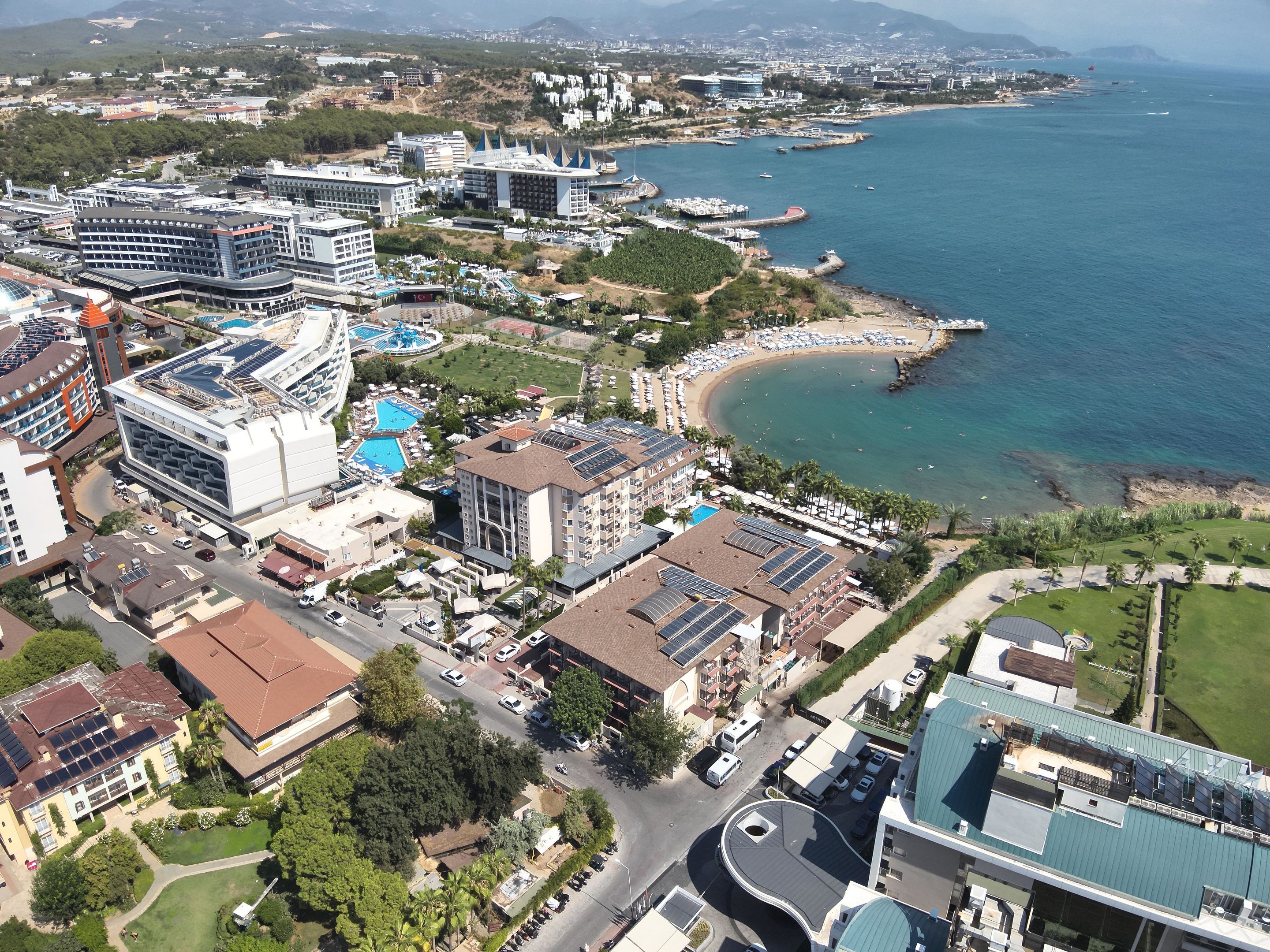 EOS BEACH RESORT (ex.Crystal Land of Paradise)