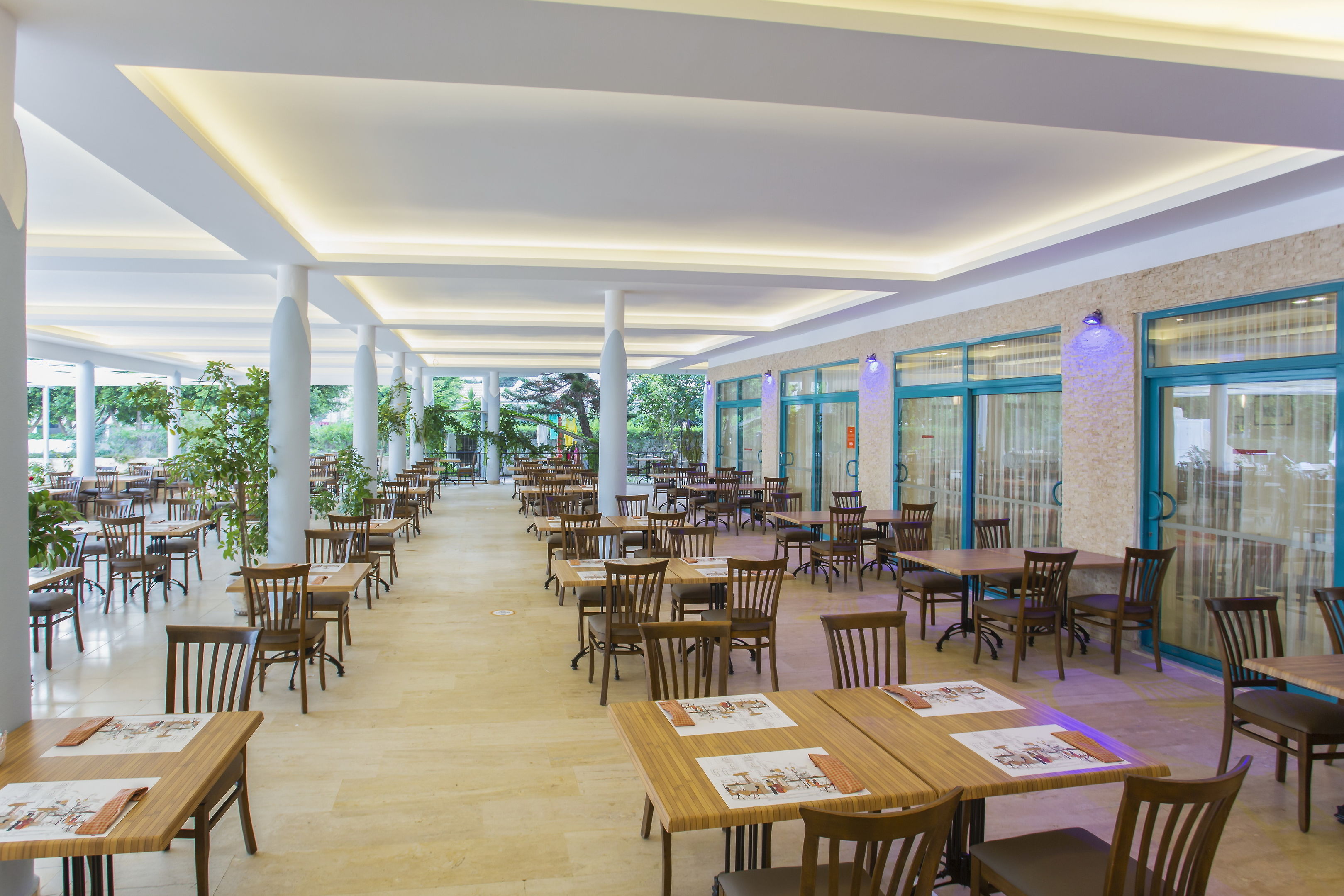 CLUB HOTEL MIRABELL