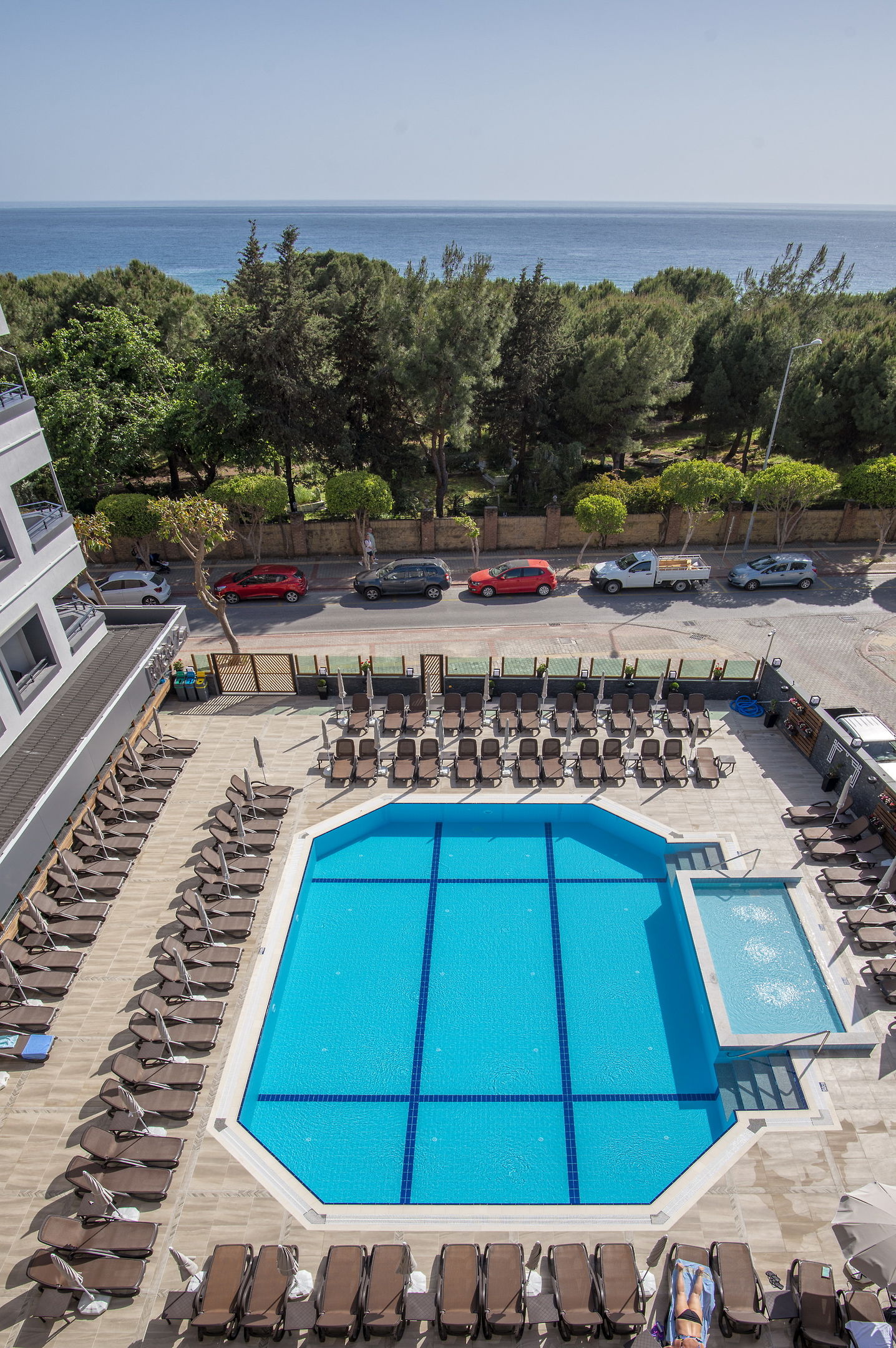RIVIERA ZEN ADULTS ONLY