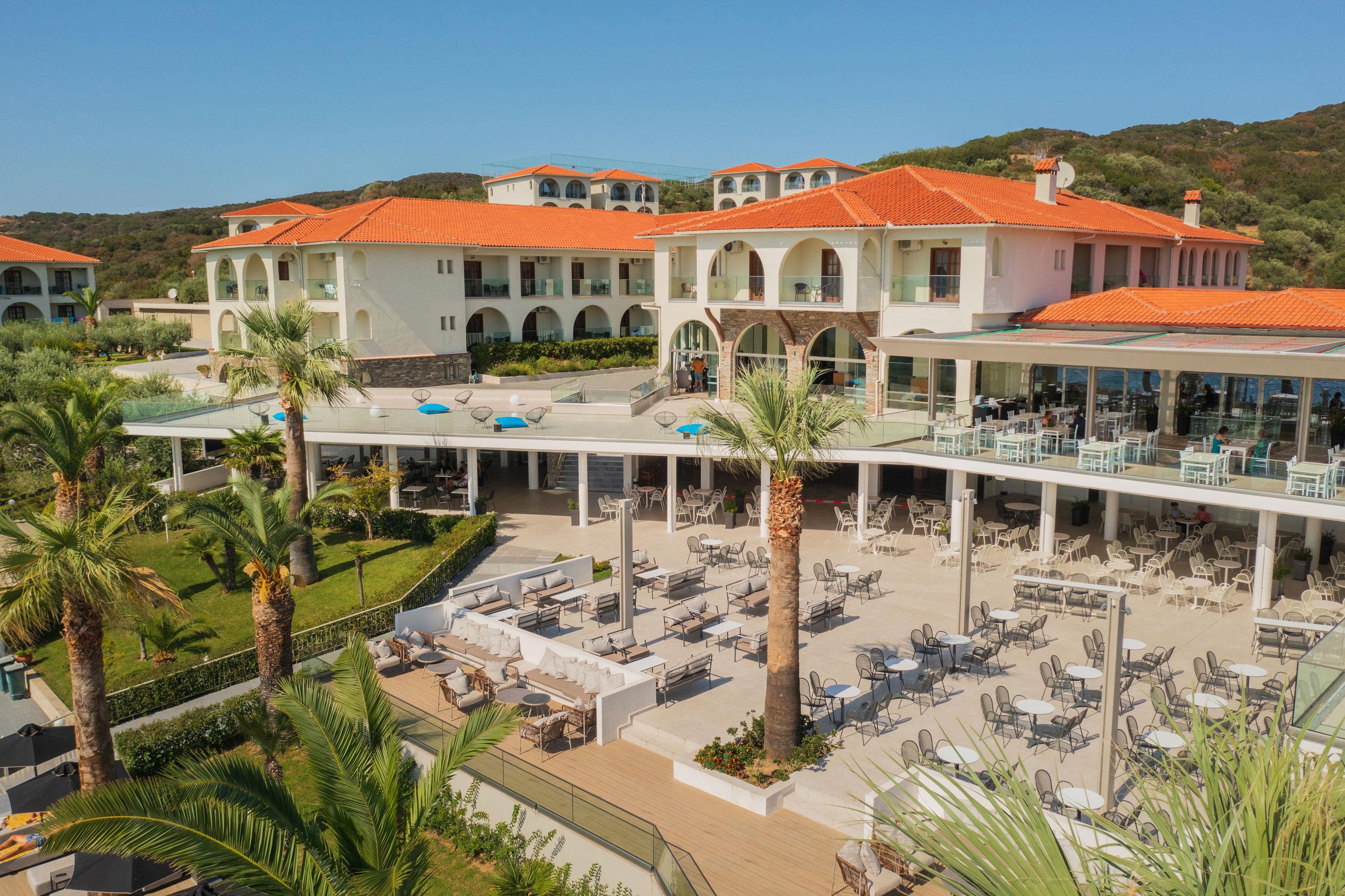 AKRATHOS HOTEL
