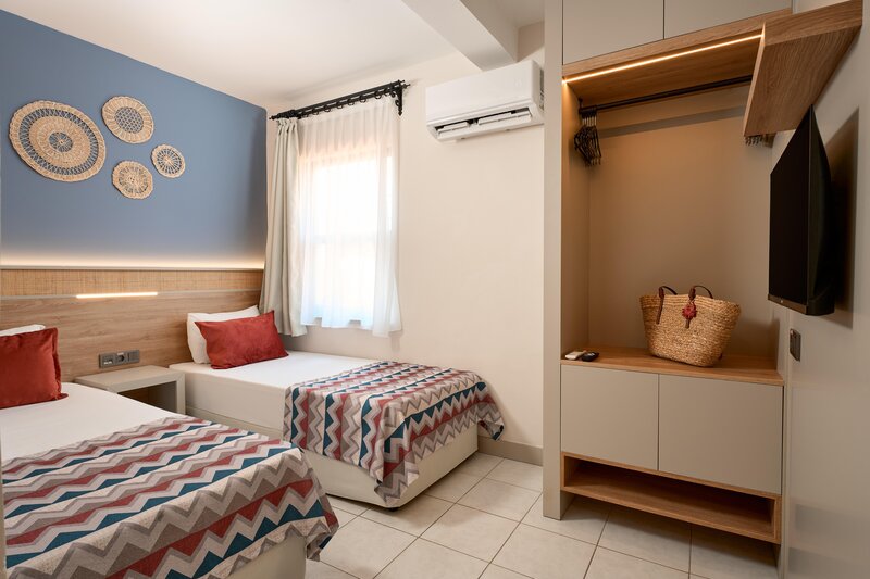 CLUB HOTEL TITAN