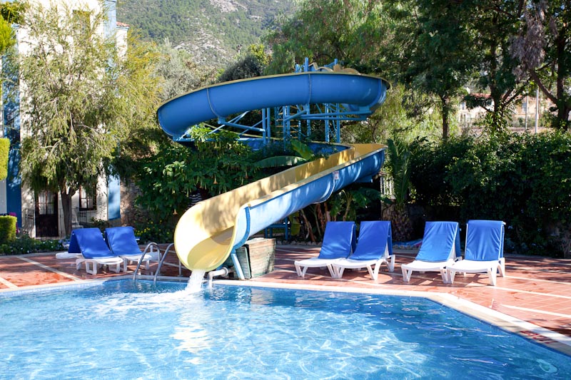 YEL HOLIDAY RESORT
