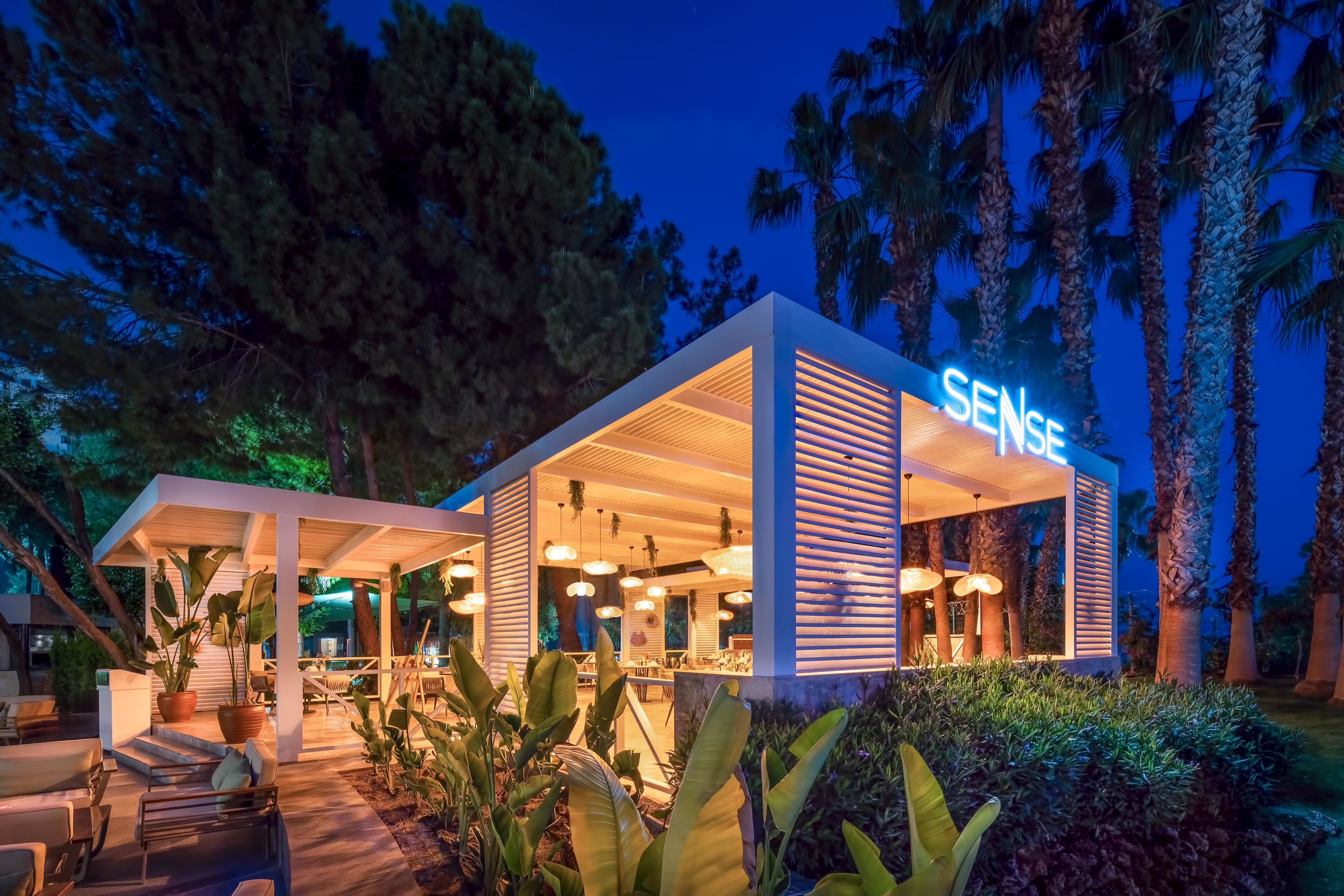 RIXOS DOWNTOWN ANTALYA