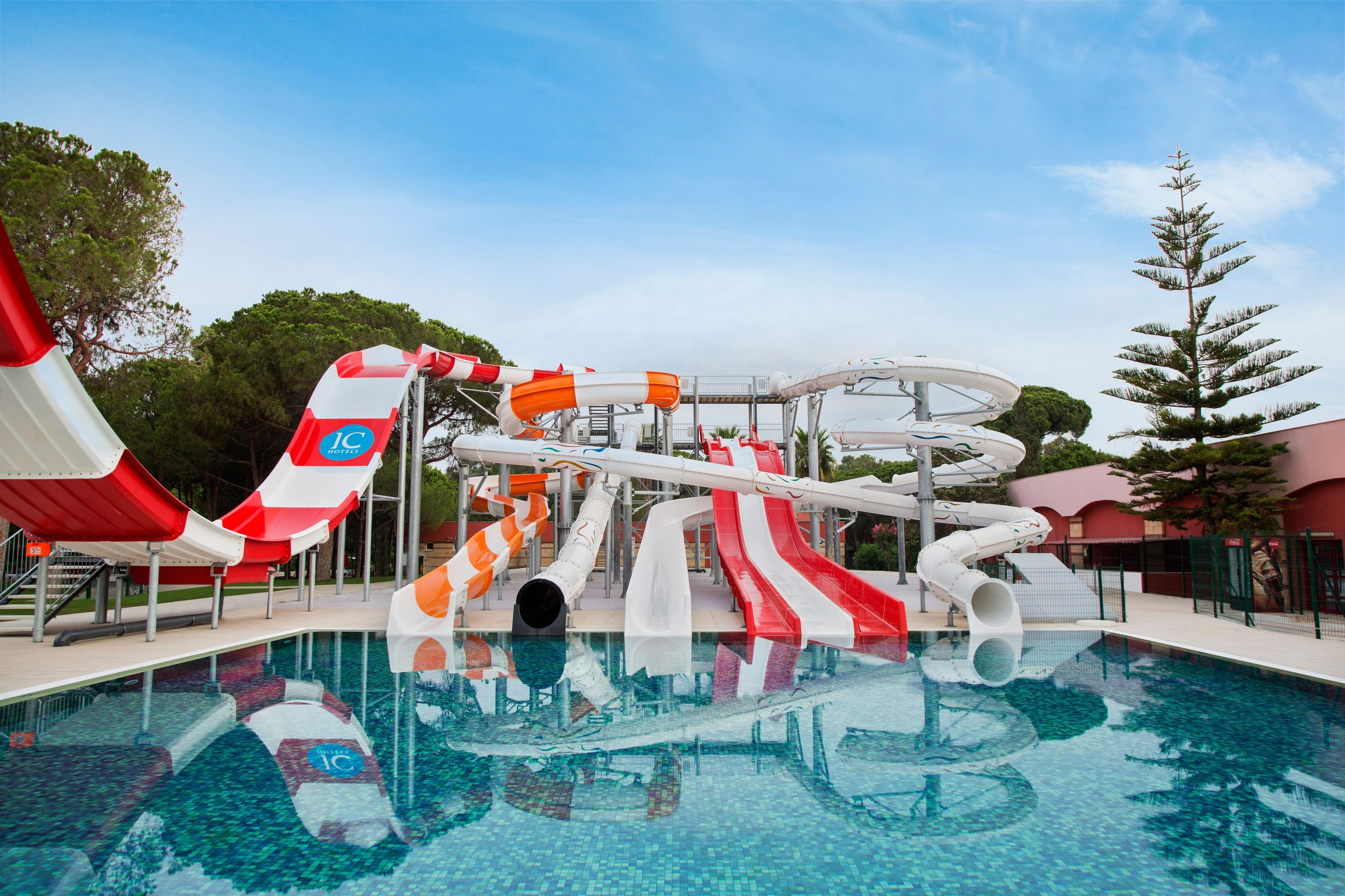 IC HOTELS SANTAI FAMILY RESORT