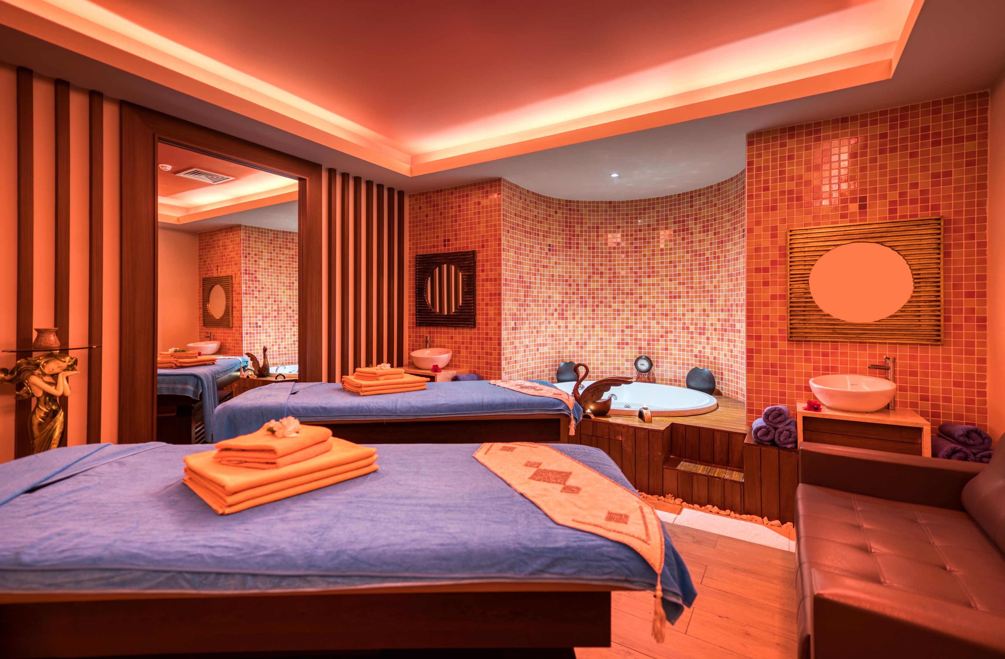 MEGASARAY CLUB BELEK