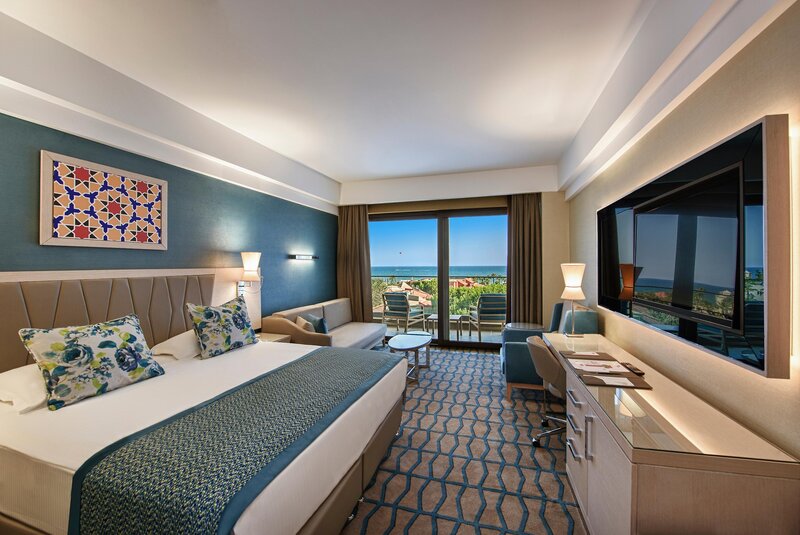 MEGASARAY CLUB BELEK