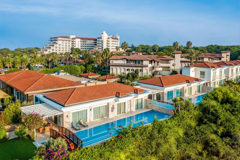 BELLIS DELUXE HOTEL