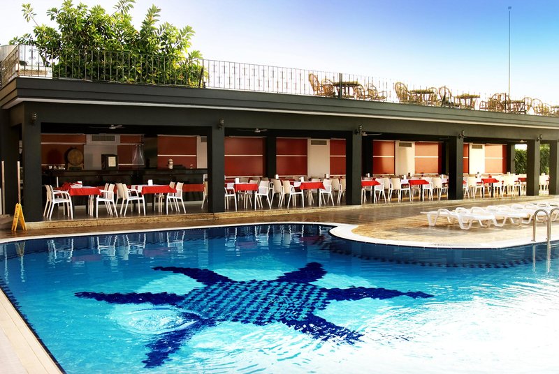 ALERIA BELPORT BEACH HOTEL