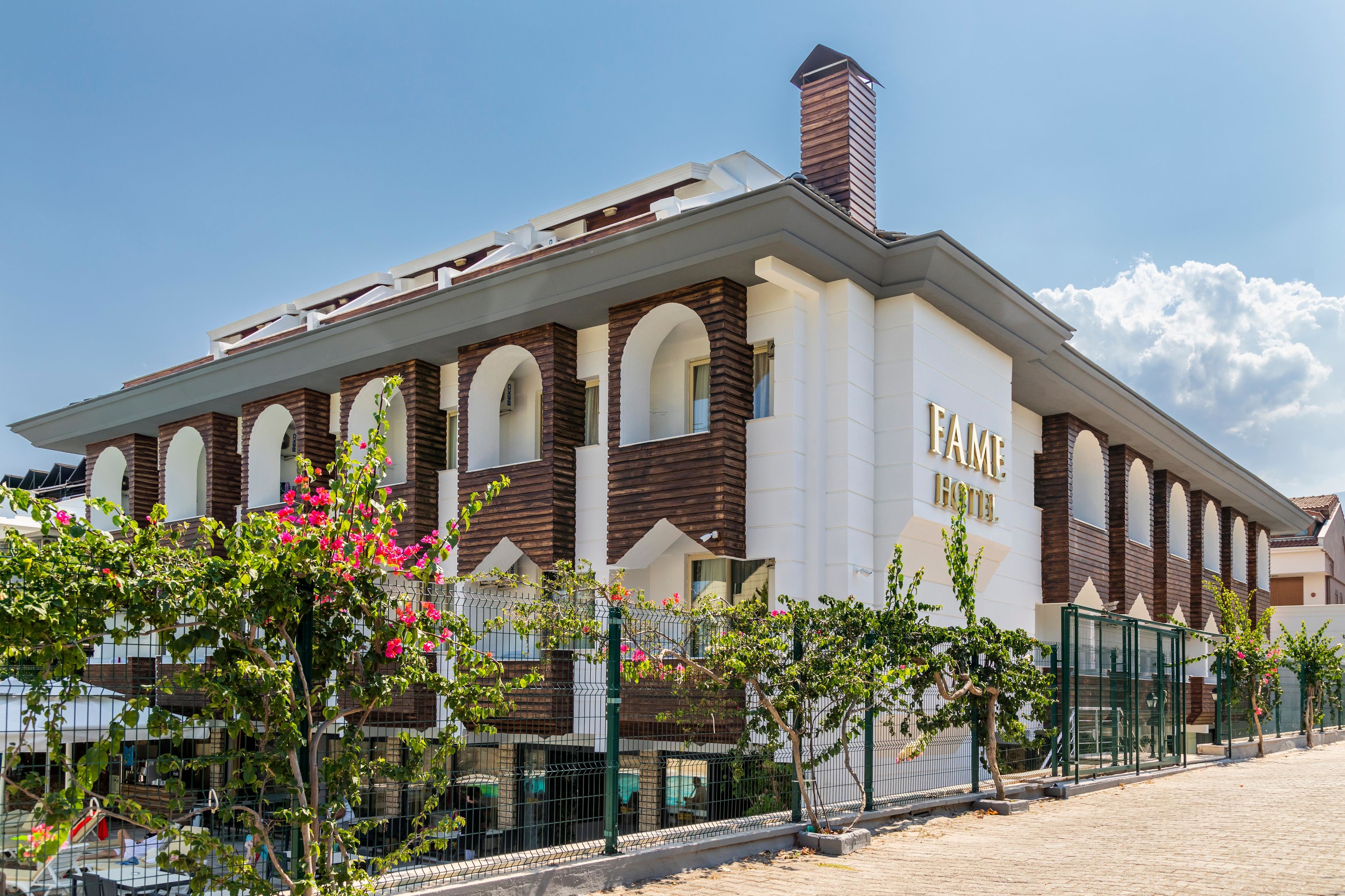 FAME HOTEL