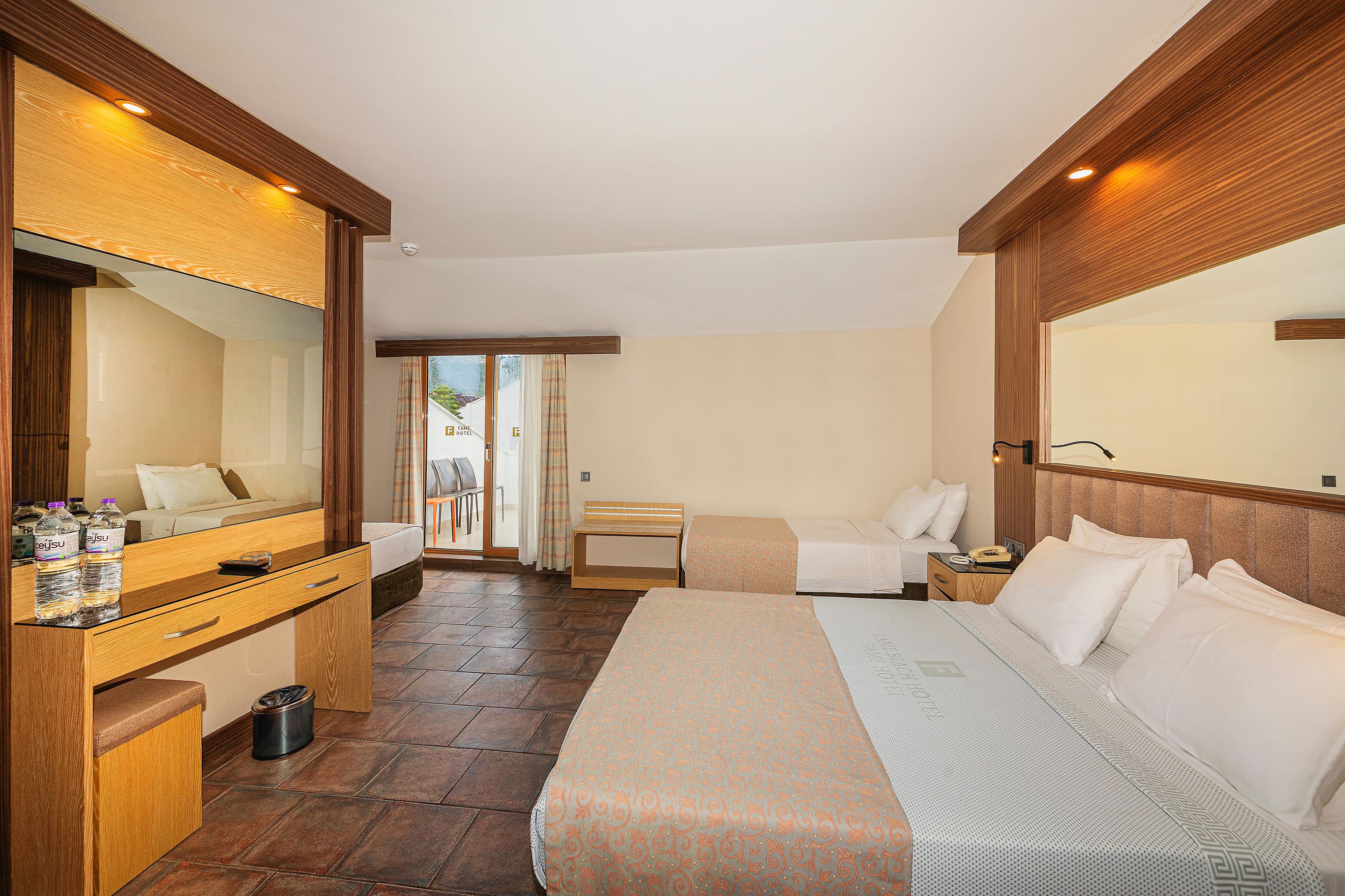 FAME HOTEL