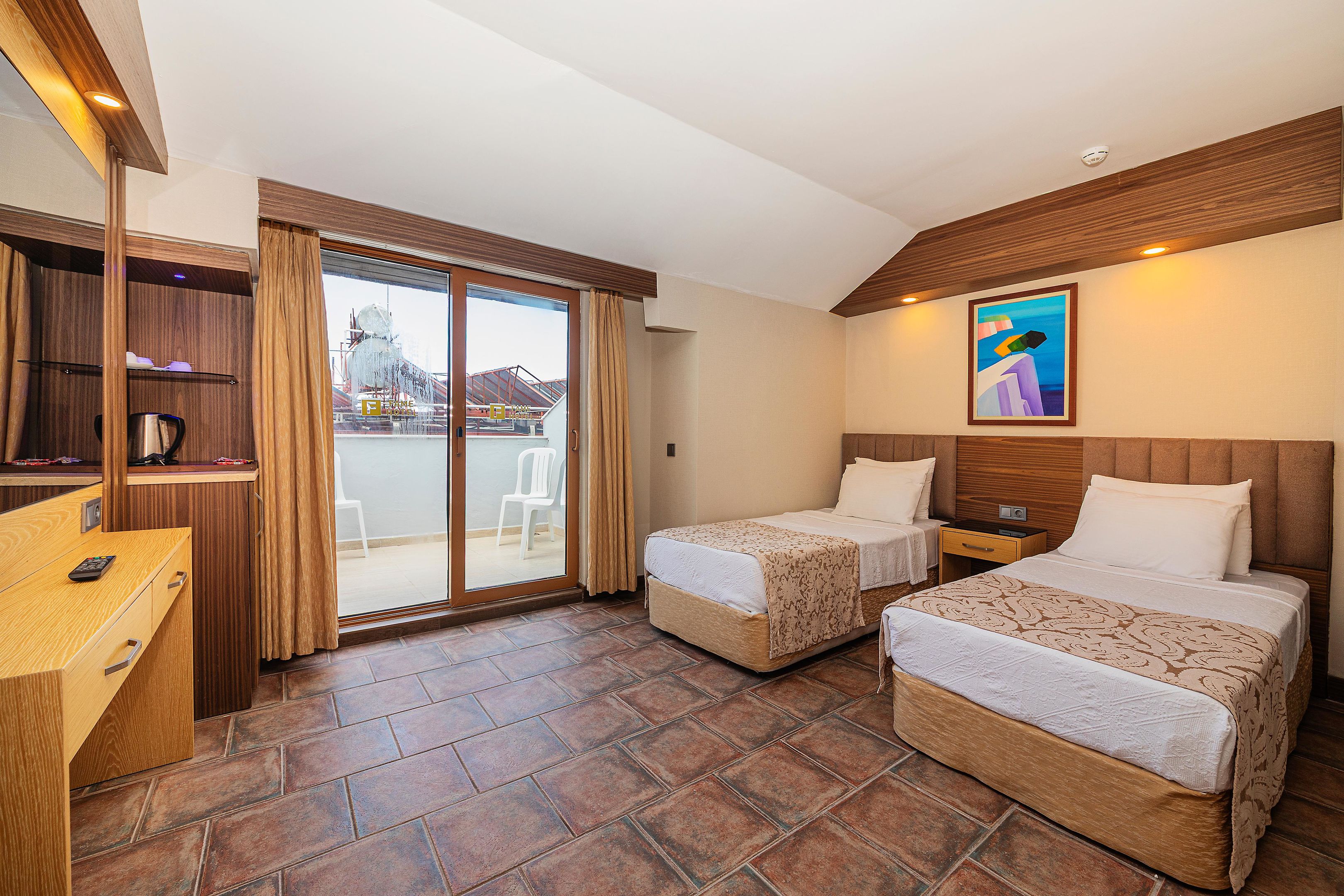FAME HOTEL