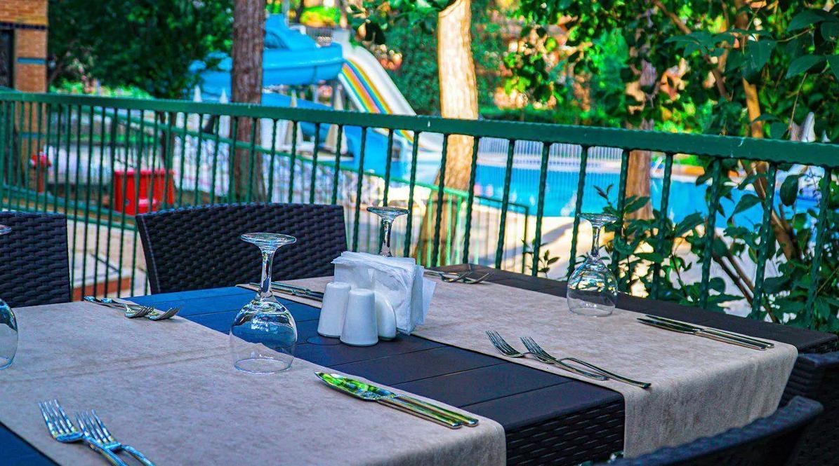 PIRATES PARK RESORT