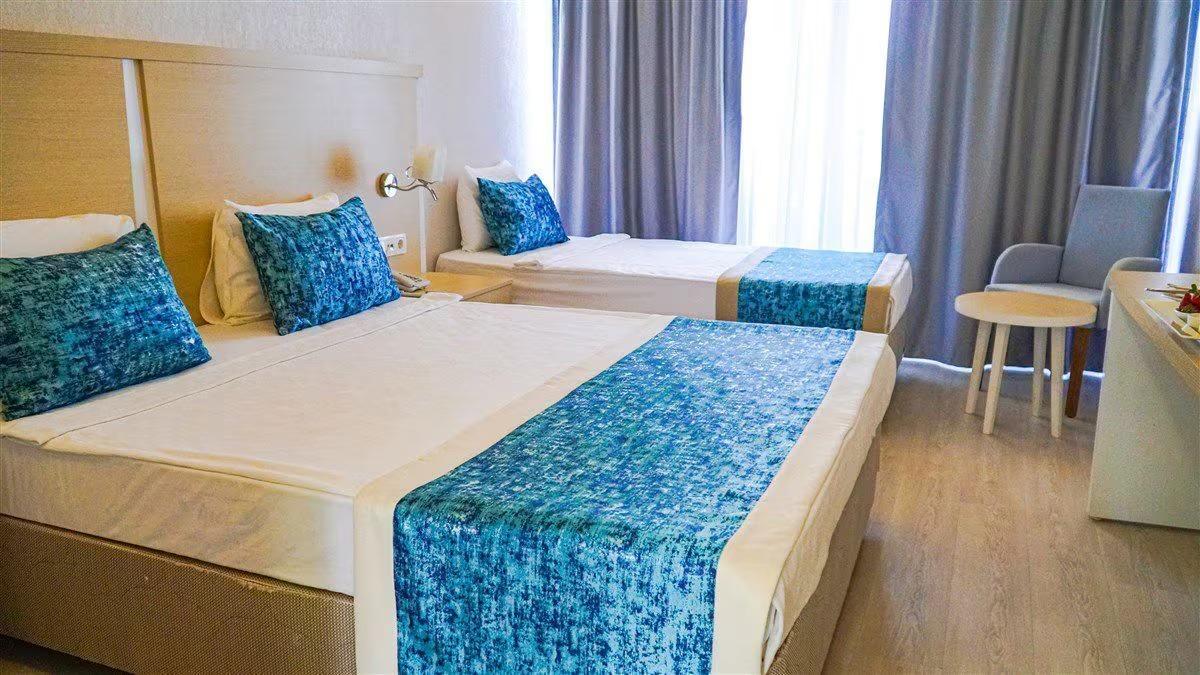 PIRATES PARK RESORT