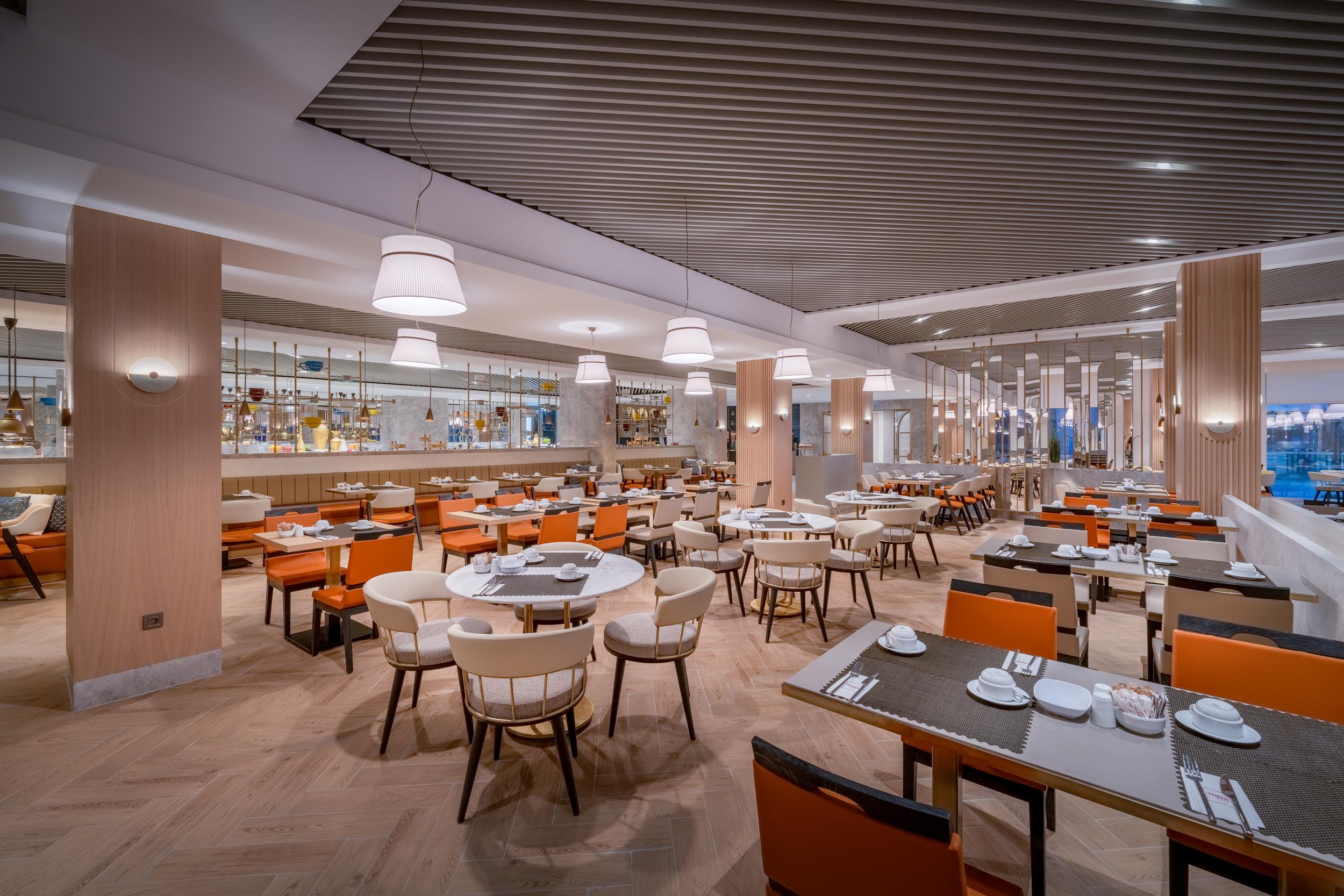 TRENDY PALM BEACH