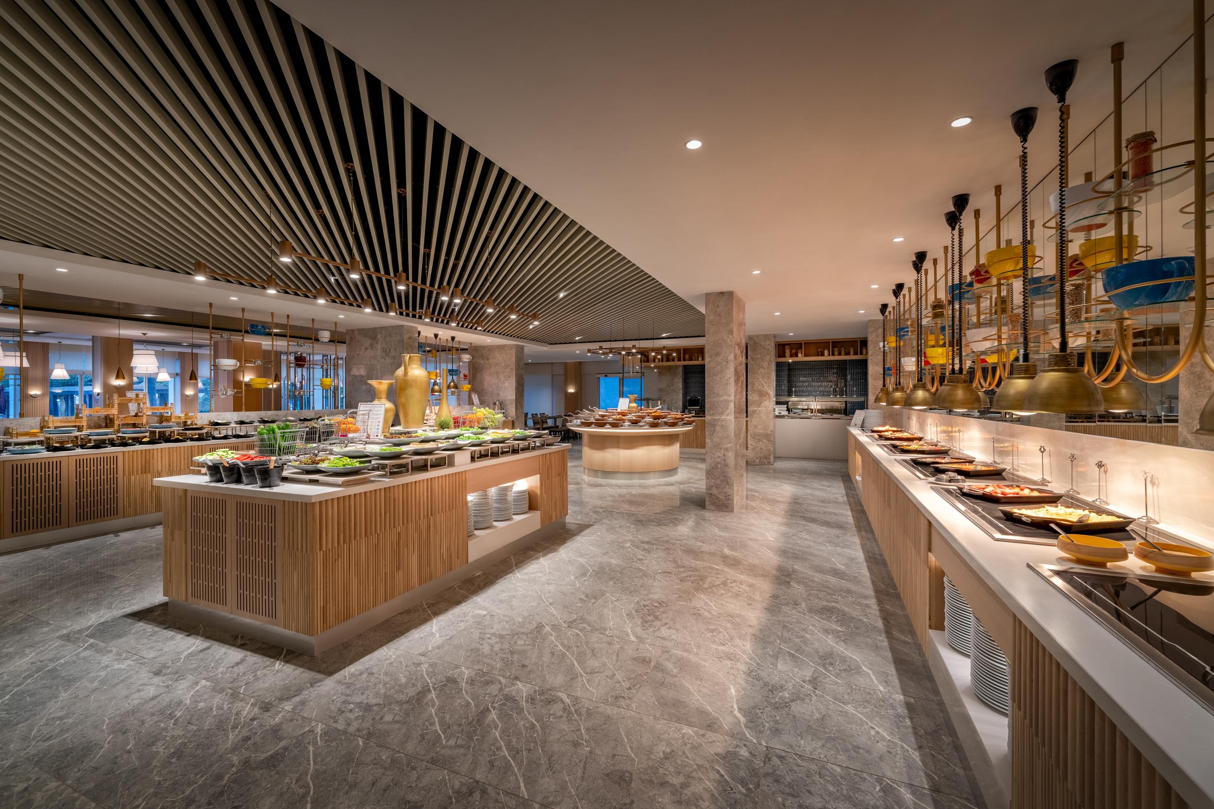 TRENDY PALM BEACH