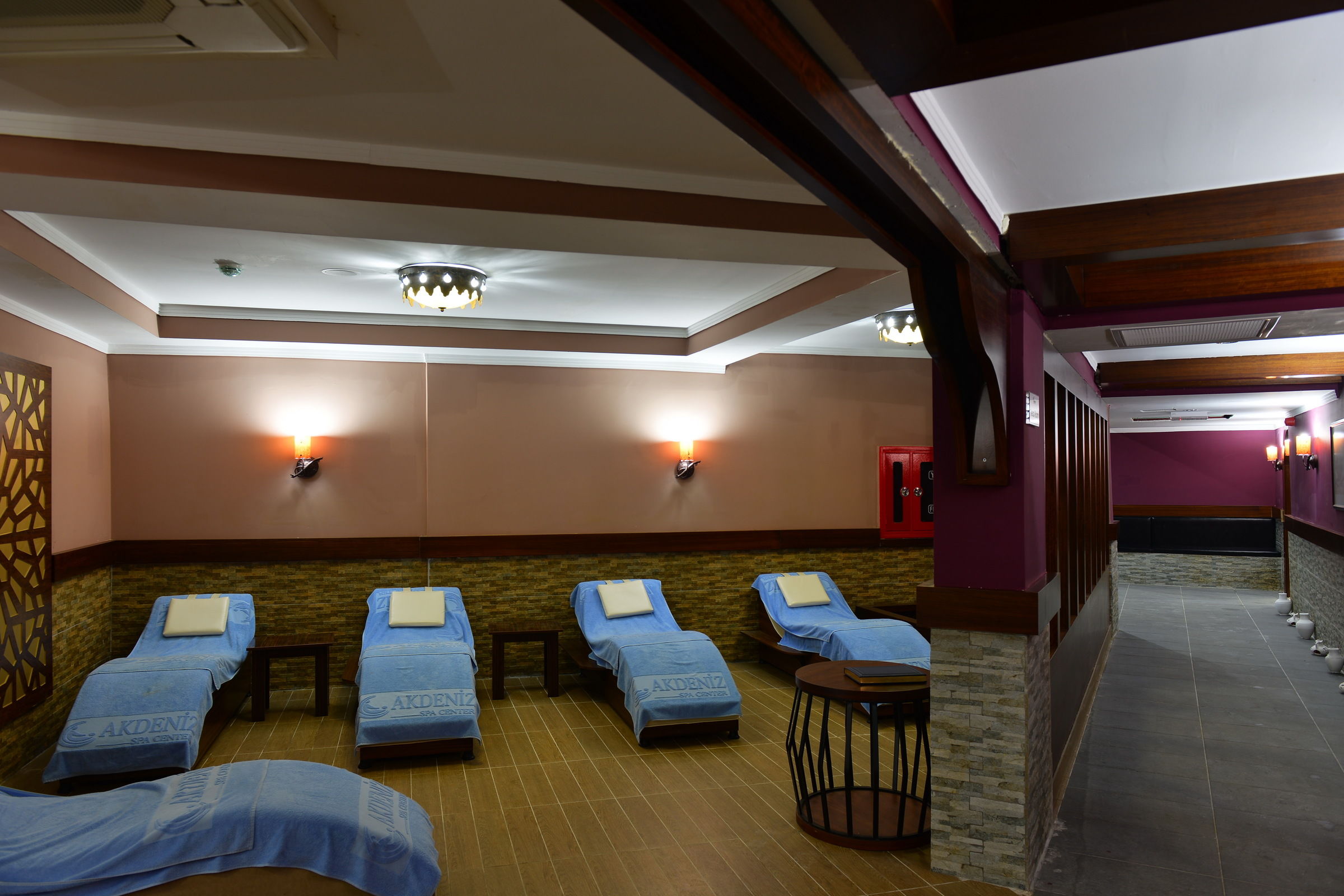 LINDA RESORT HOTEL