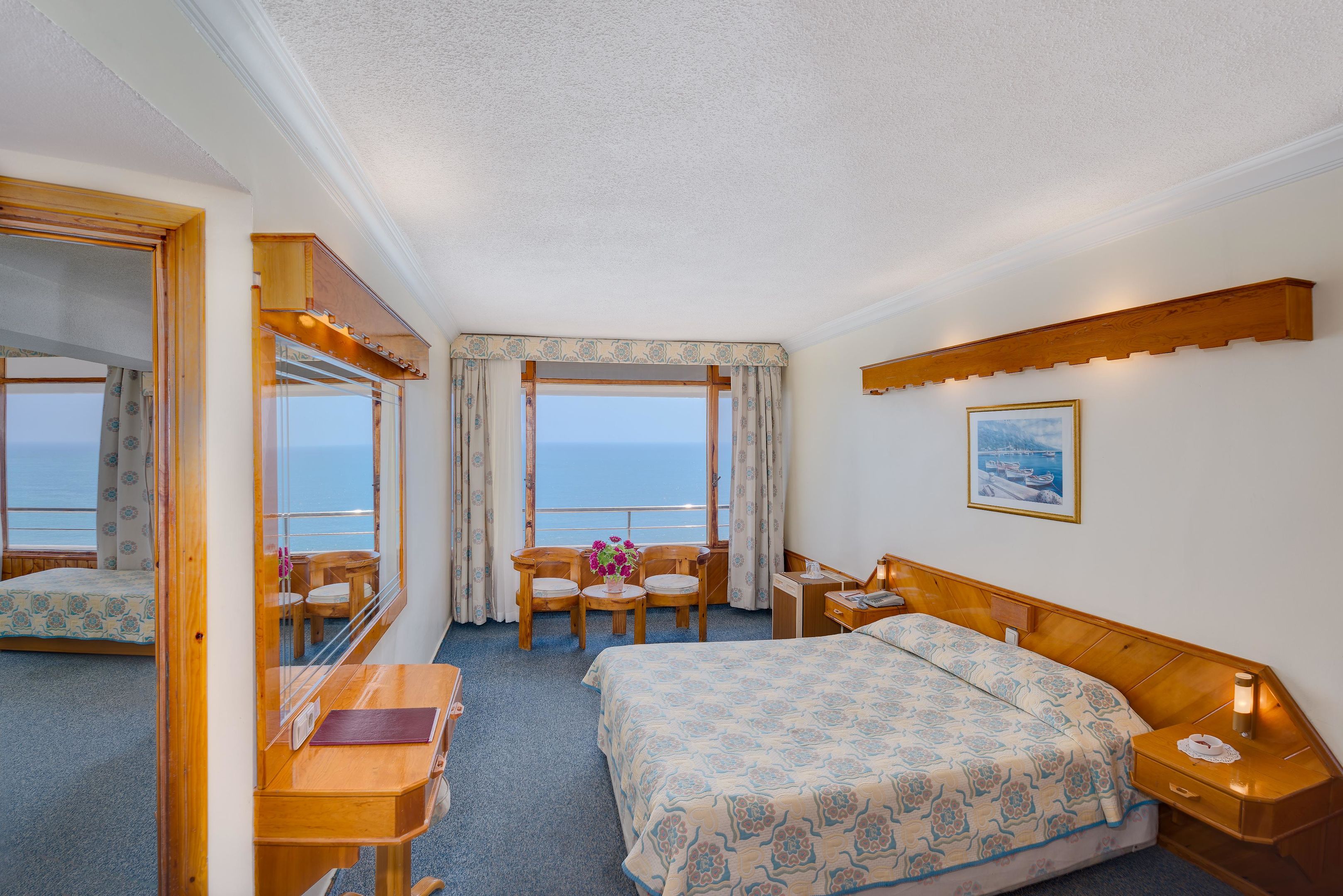 RUBI HOTEL
