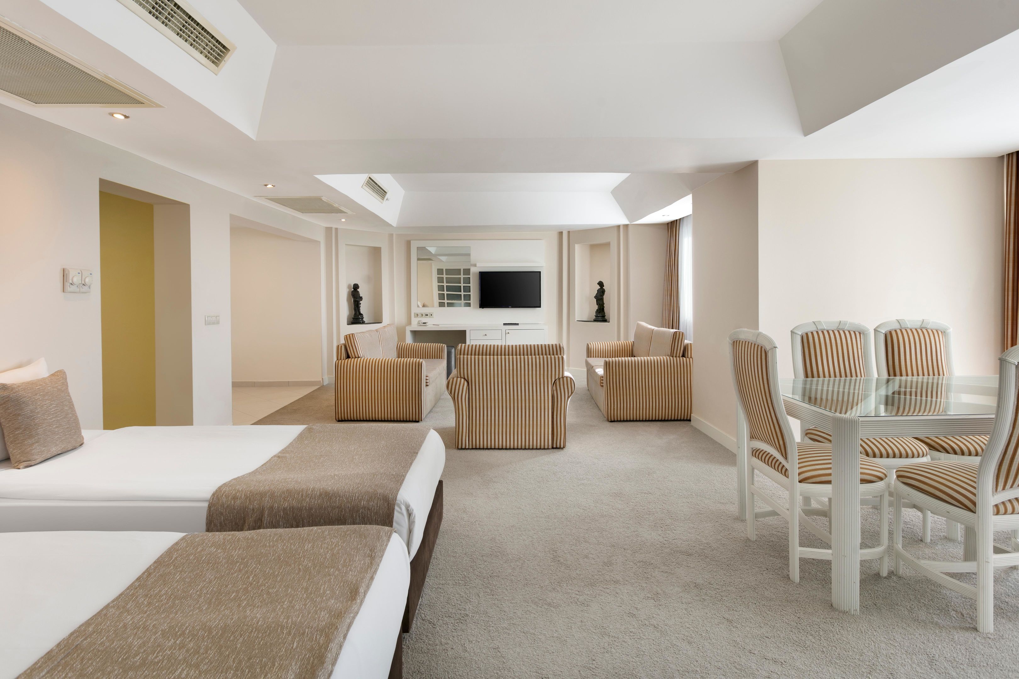 MONACHUS FAMILY RESORT SORGUN (Ex. Seven Seas Hotel Blue)