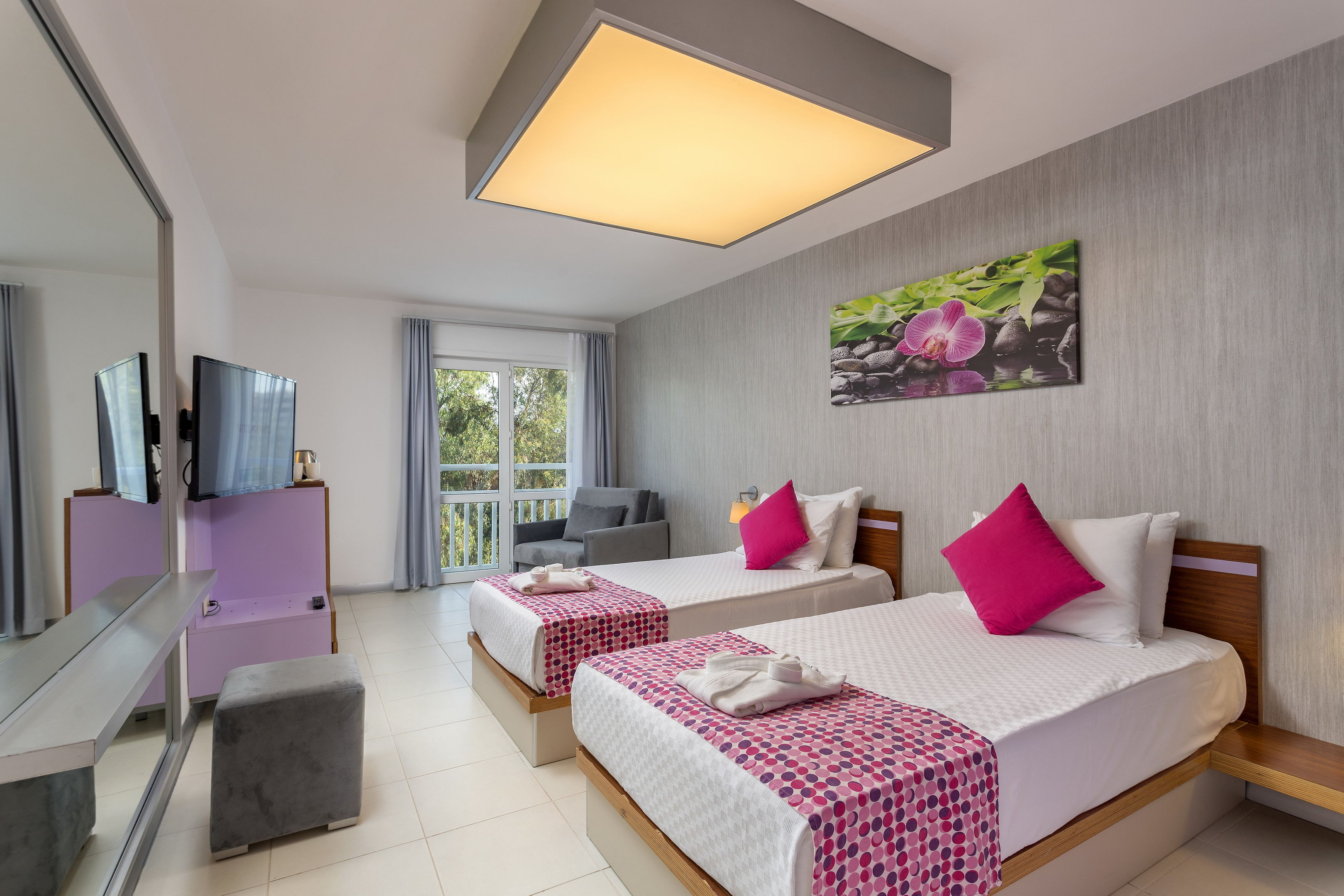 MONACHUS FAMILY RESORT SORGUN (Ex. Seven Seas Hotel Blue)