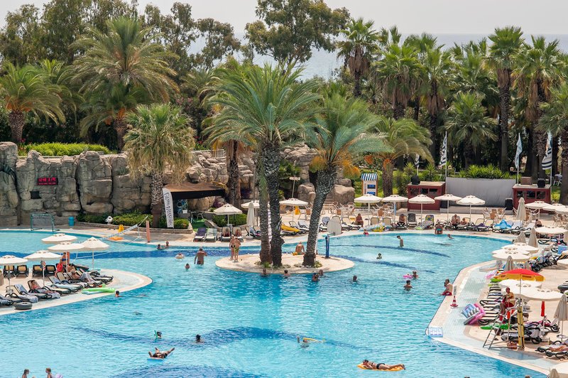 MONACHUS FAMILY RESORT SORGUN (Ex. Seven Seas Hotel Blue)