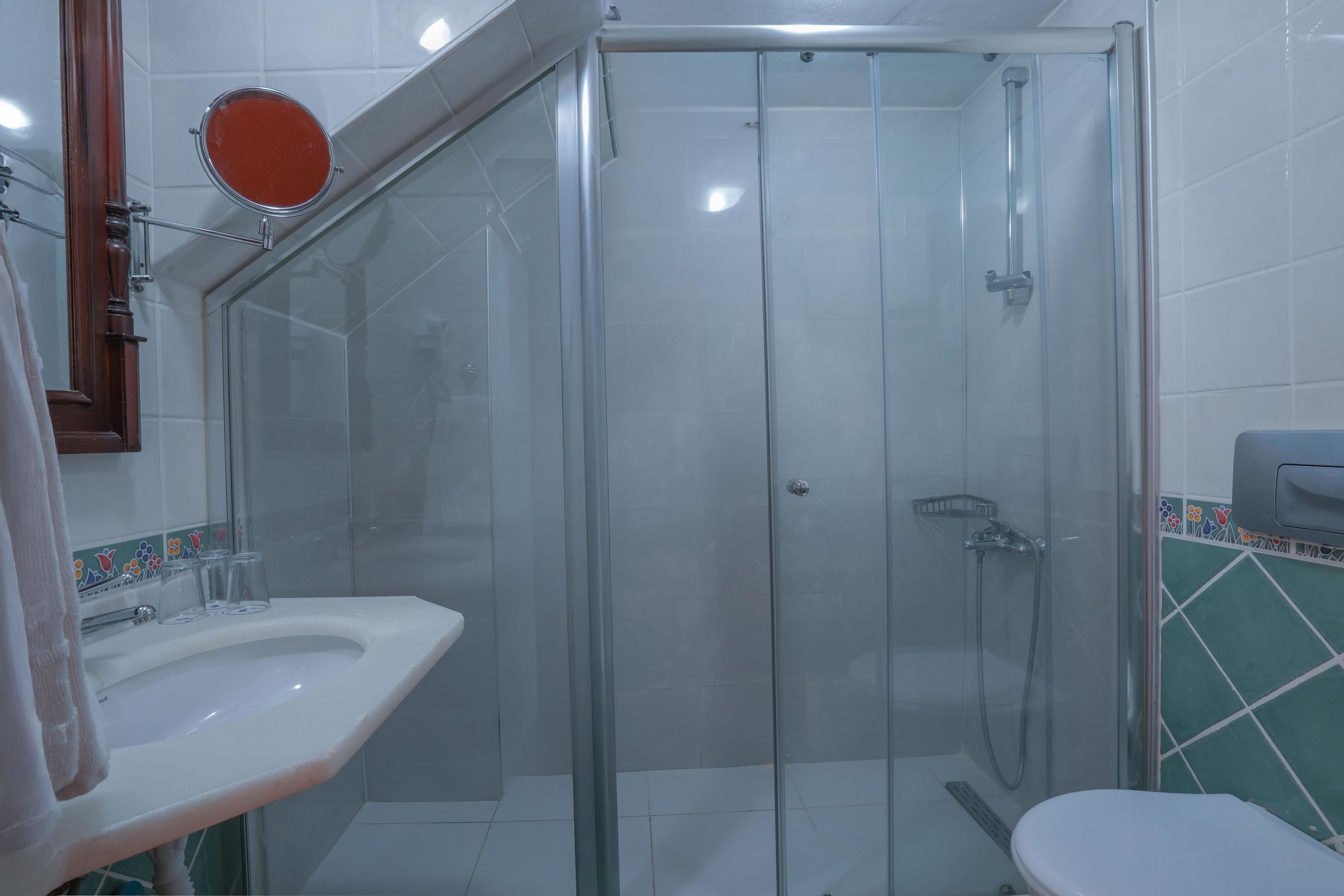 SURAL GARDEN HOTEL