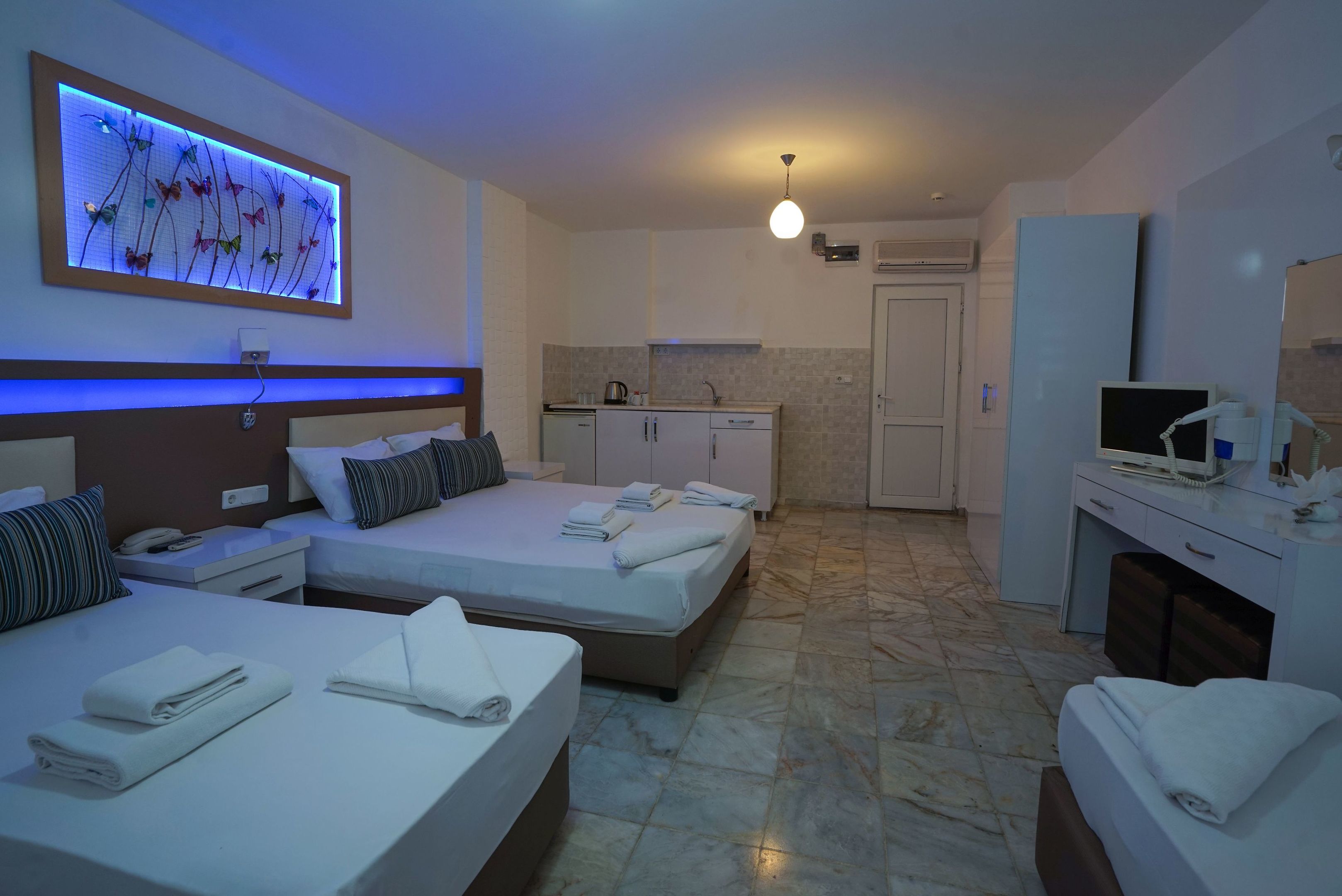 BORA BORA BUTIK HOTEL