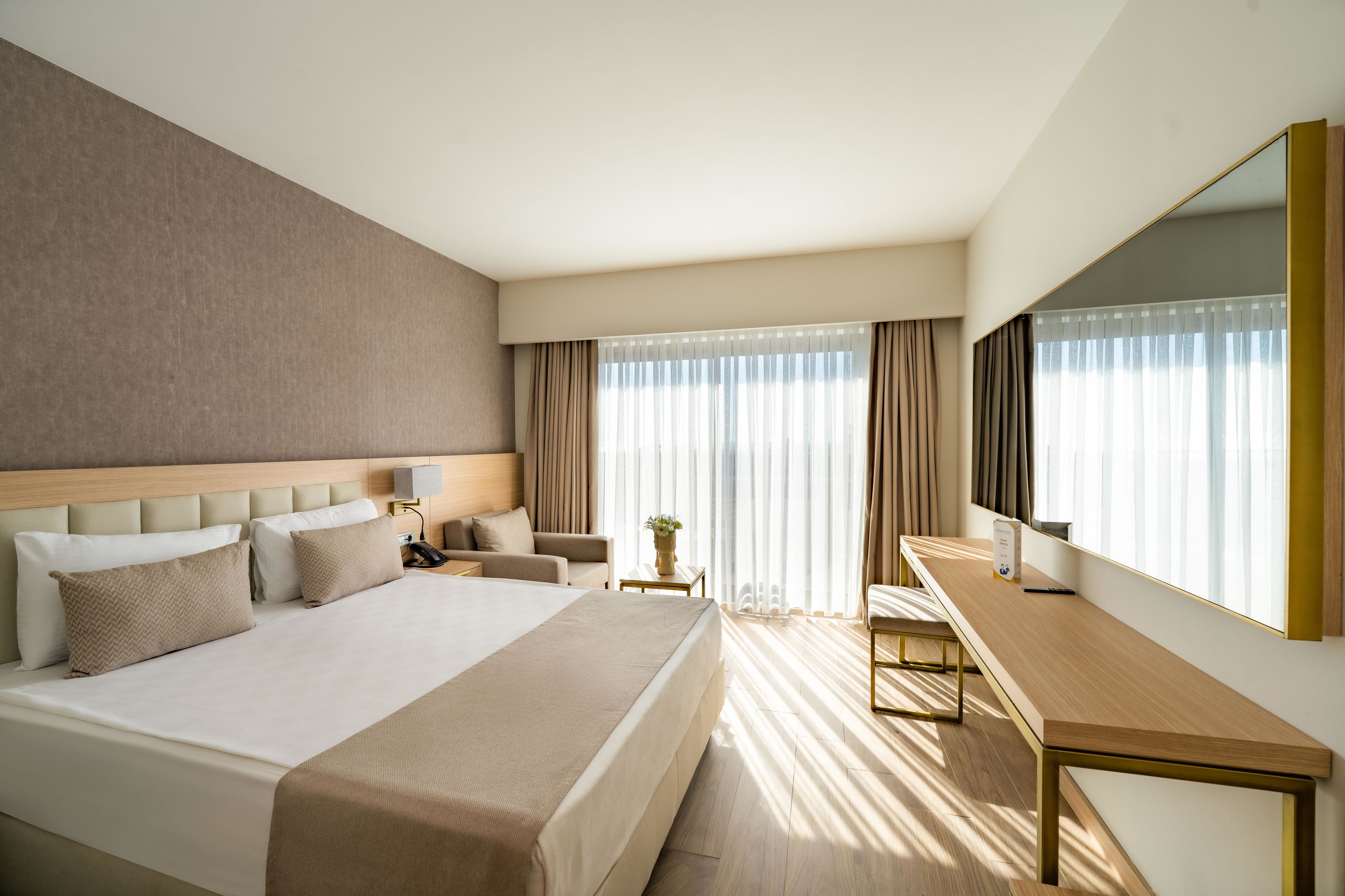 LUNA VISTA HOTEL