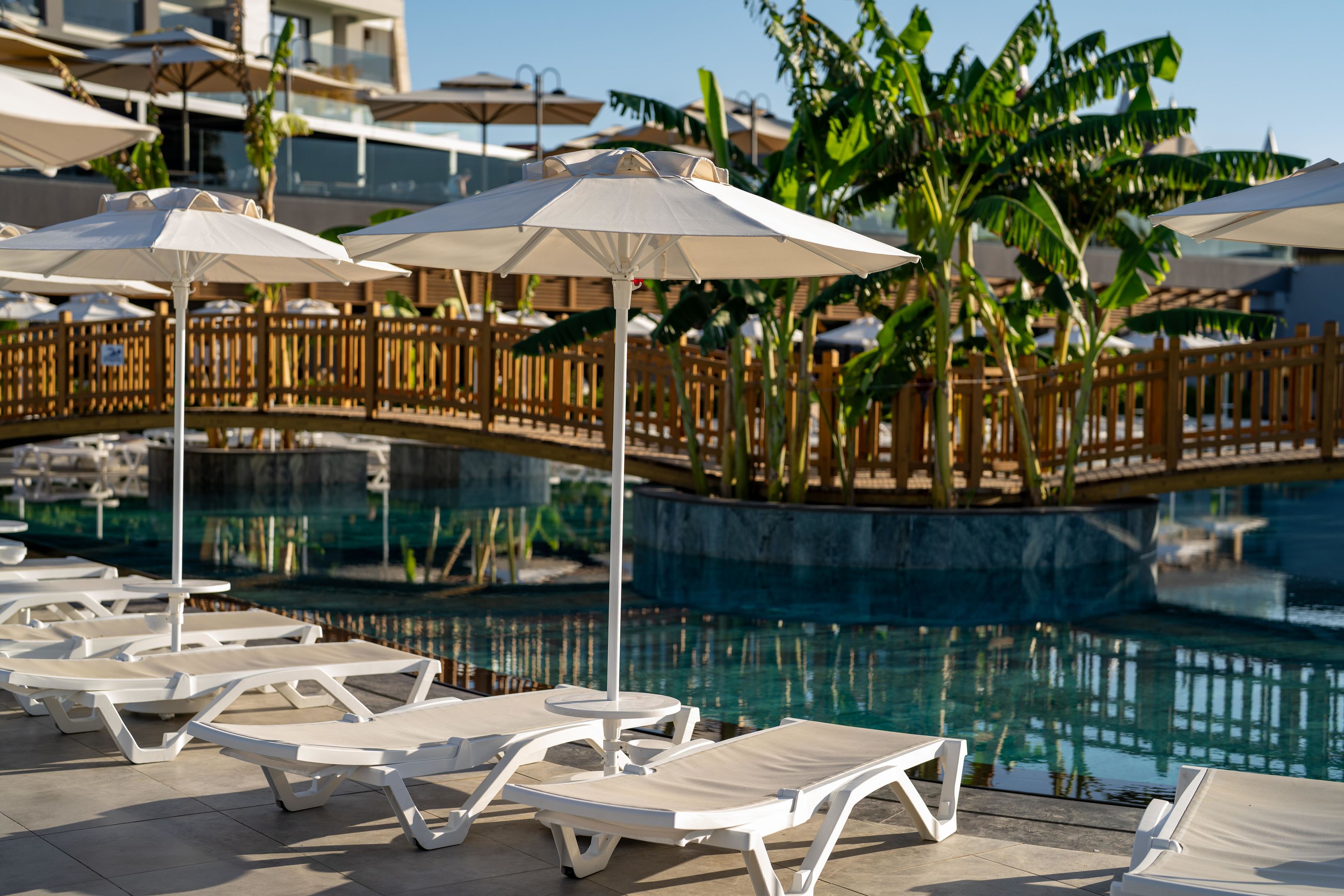 LUNA VISTA HOTEL