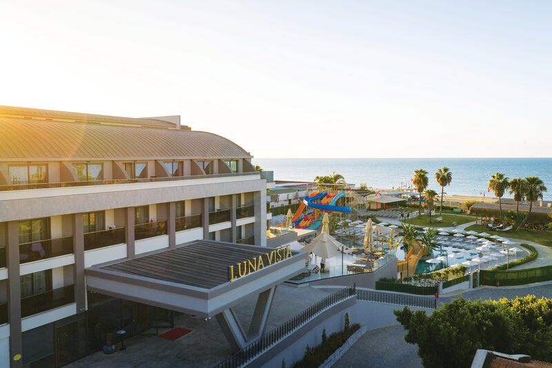 LUNA VISTA HOTEL